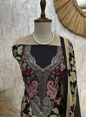 Muslin Unstitched Suit Set With Leaf Motifs Print