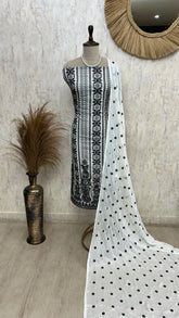 Chinon Unstitched Suit Set With Thread Work