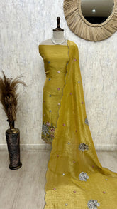 Onex Unstitched Suit Set Featuring Thread Embroidery