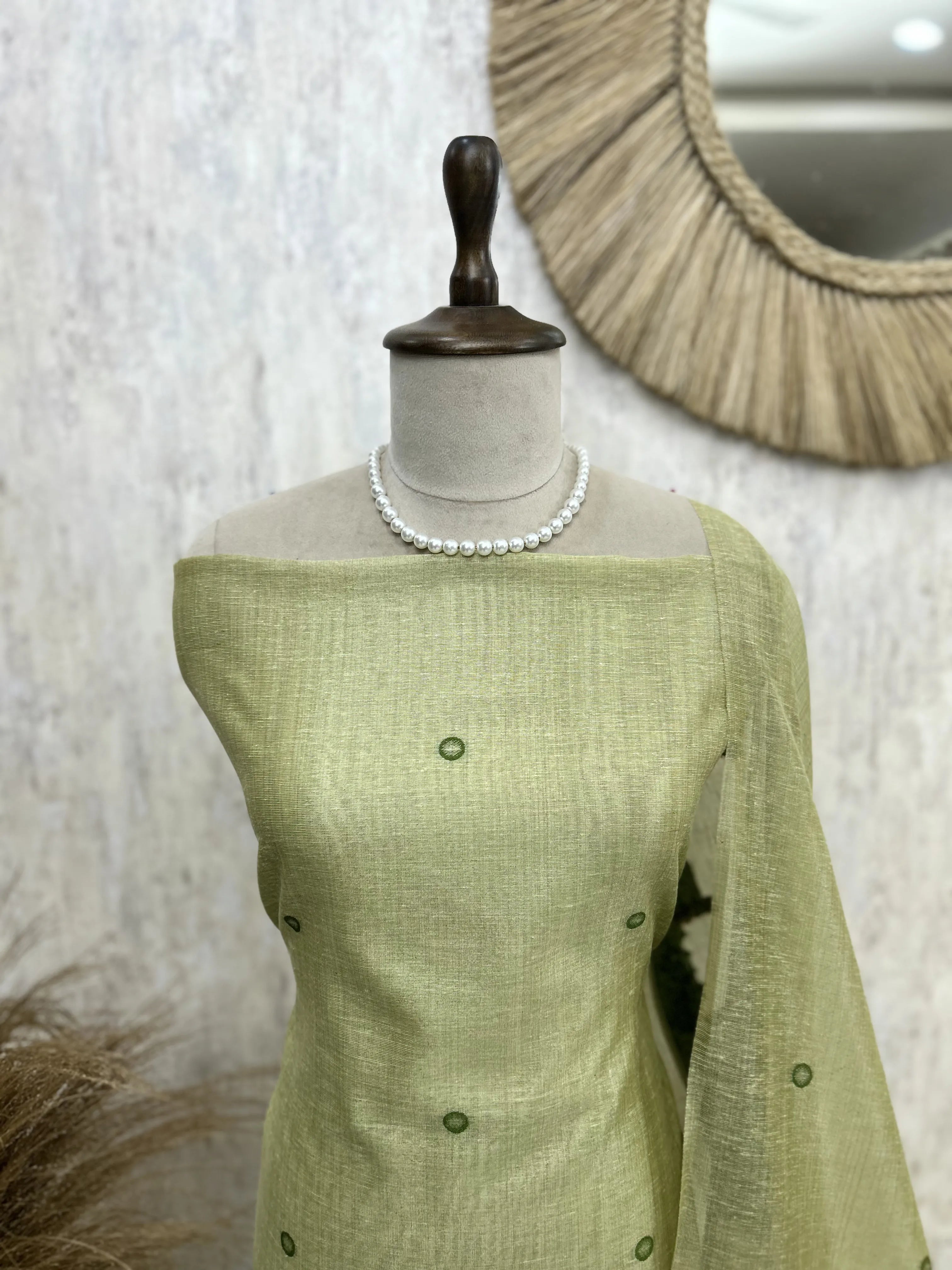 Linen Unstitched Suit Set With Linen Dupatta