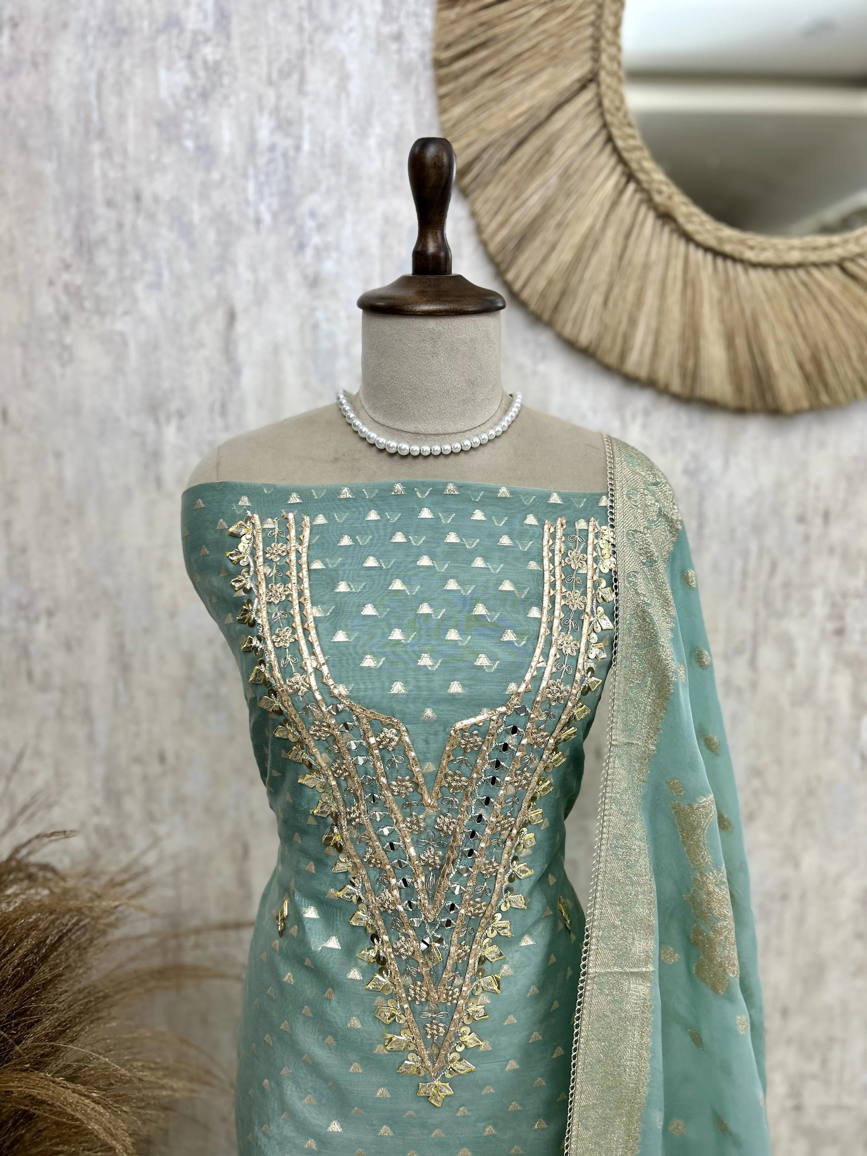 Unstitched Maheshwari Suit Set Featuring Organza Dupatta