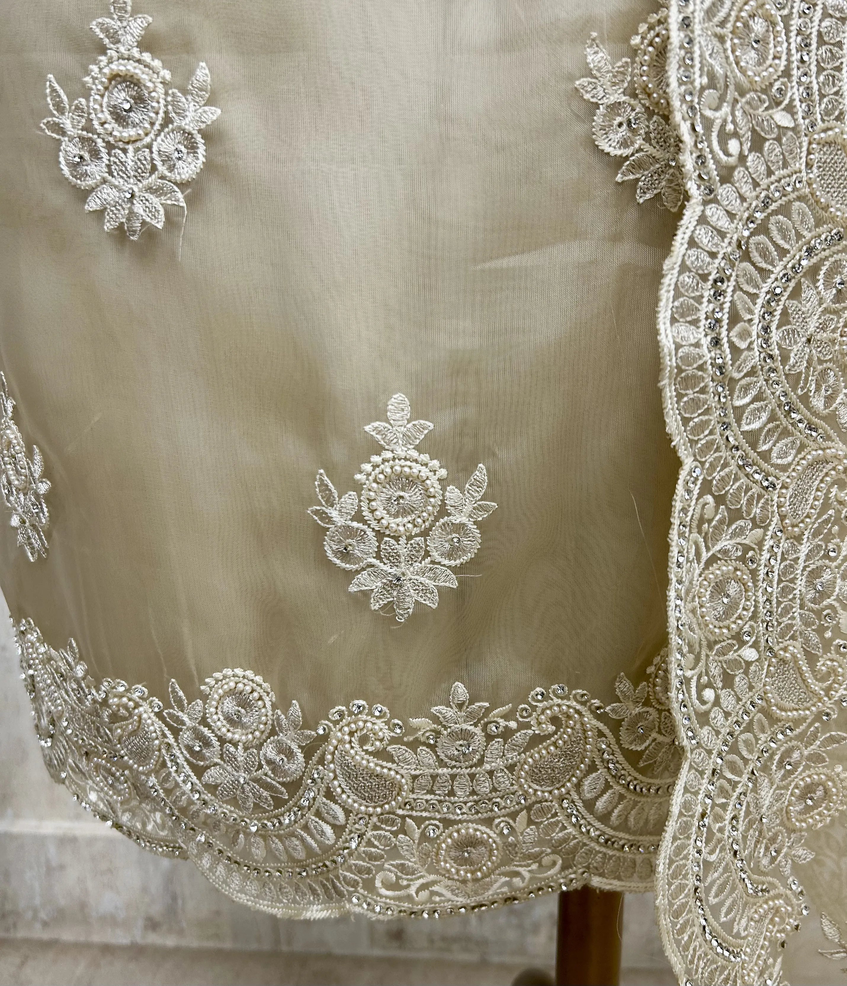 Glass Organza Unstitched Suit Set With Glass Organza Dupatta