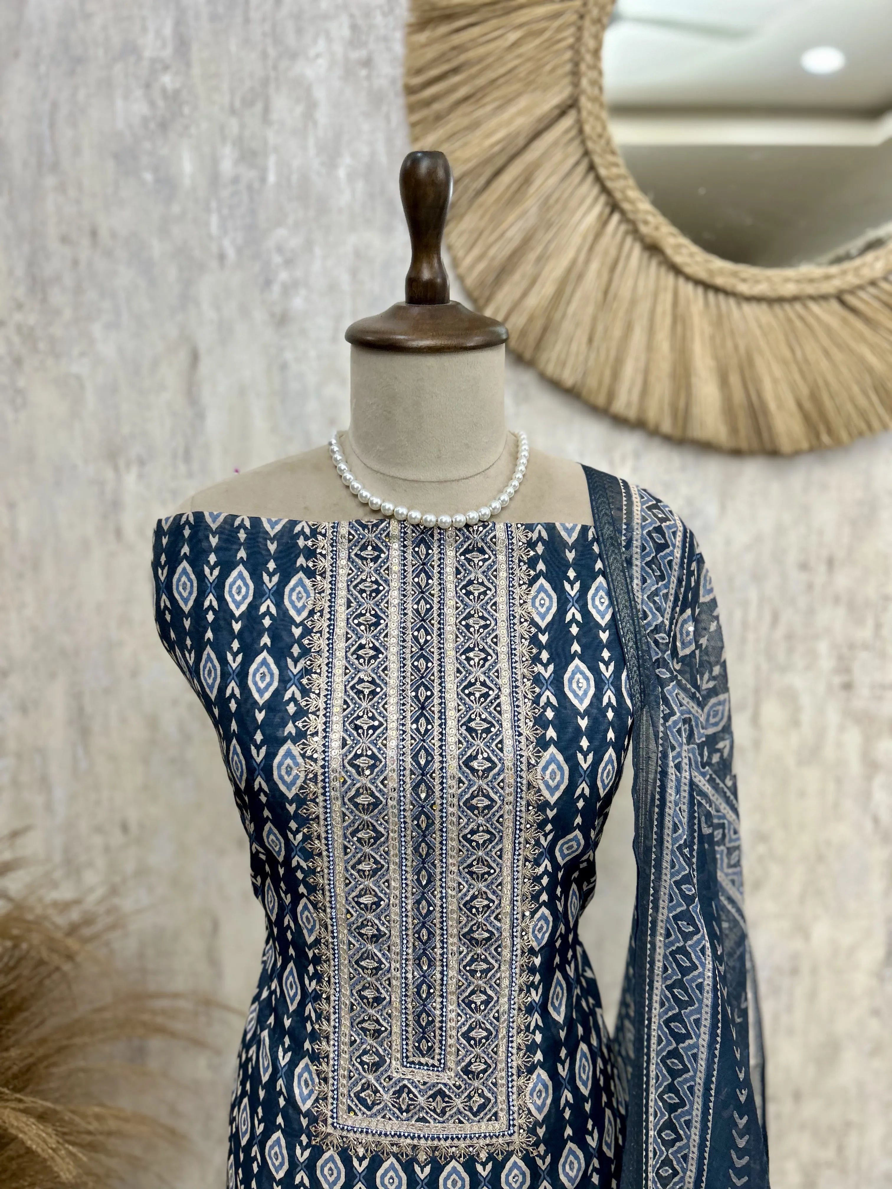 Printed Maheshwari Unstitched Suit Set With Maheshwari Dupatta