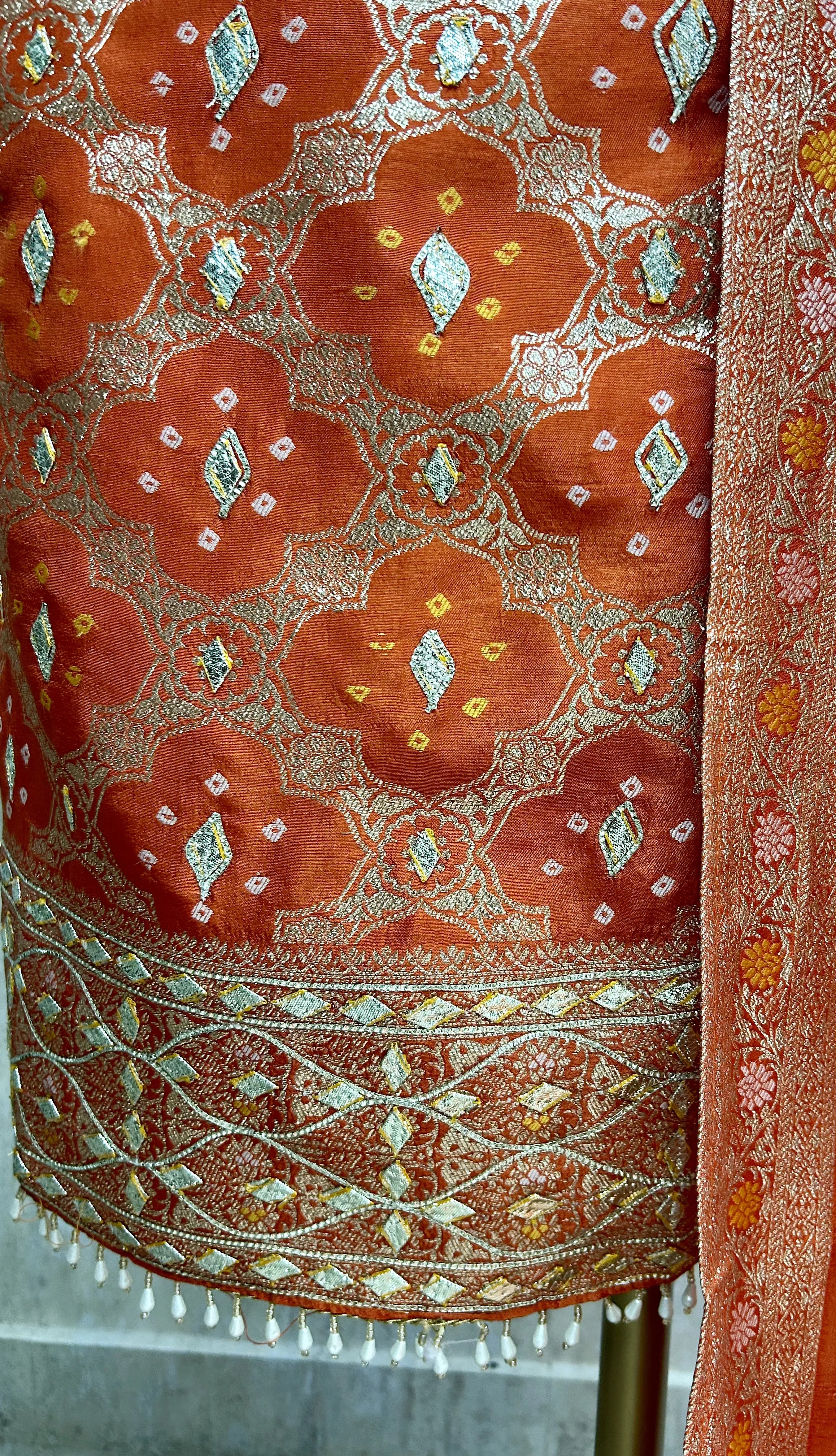 Dola Silk Unstitched Suit Set With Dola Silk Dupatta