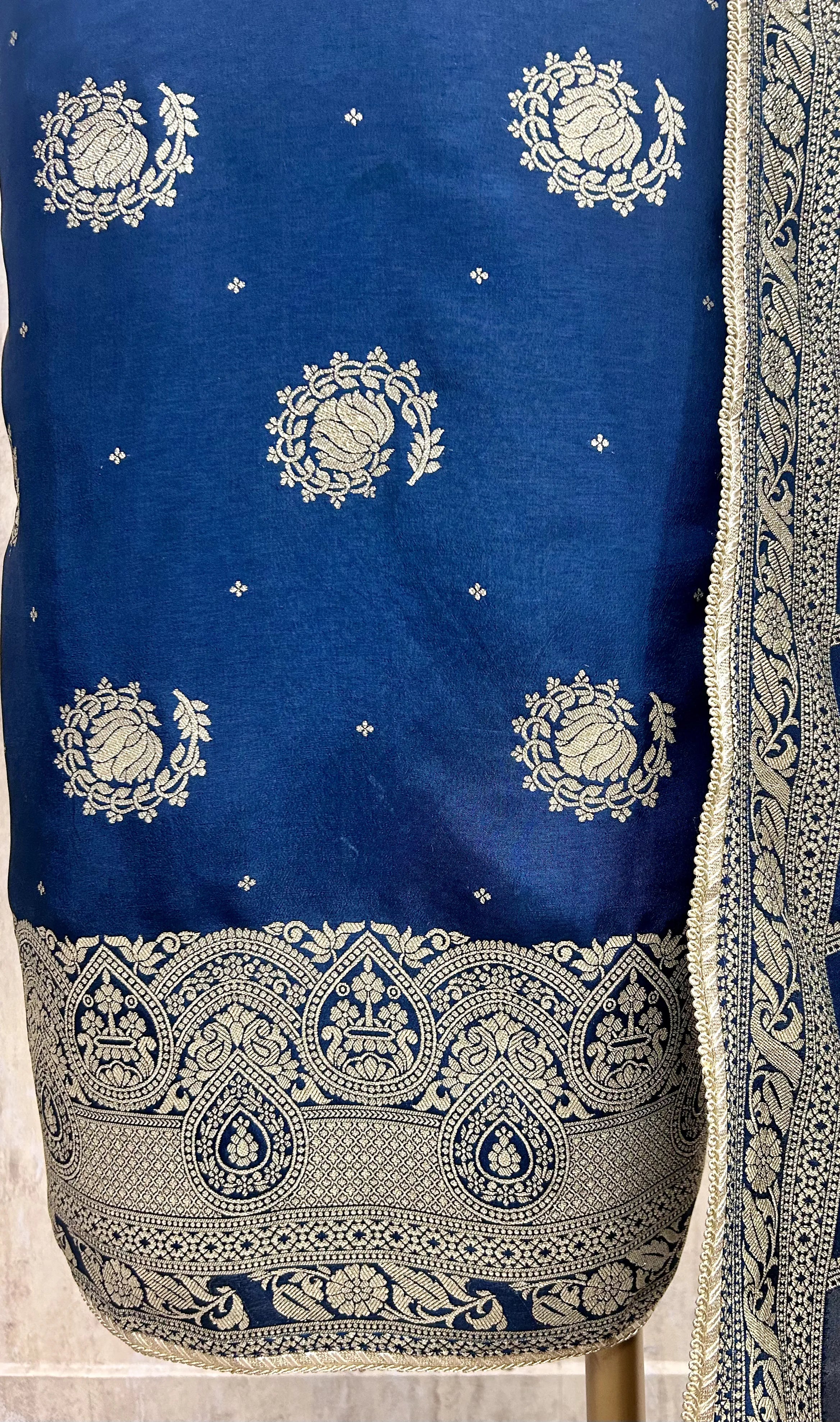 Dola Silk Unstitched Suit Set With Dola Silk Dupatta