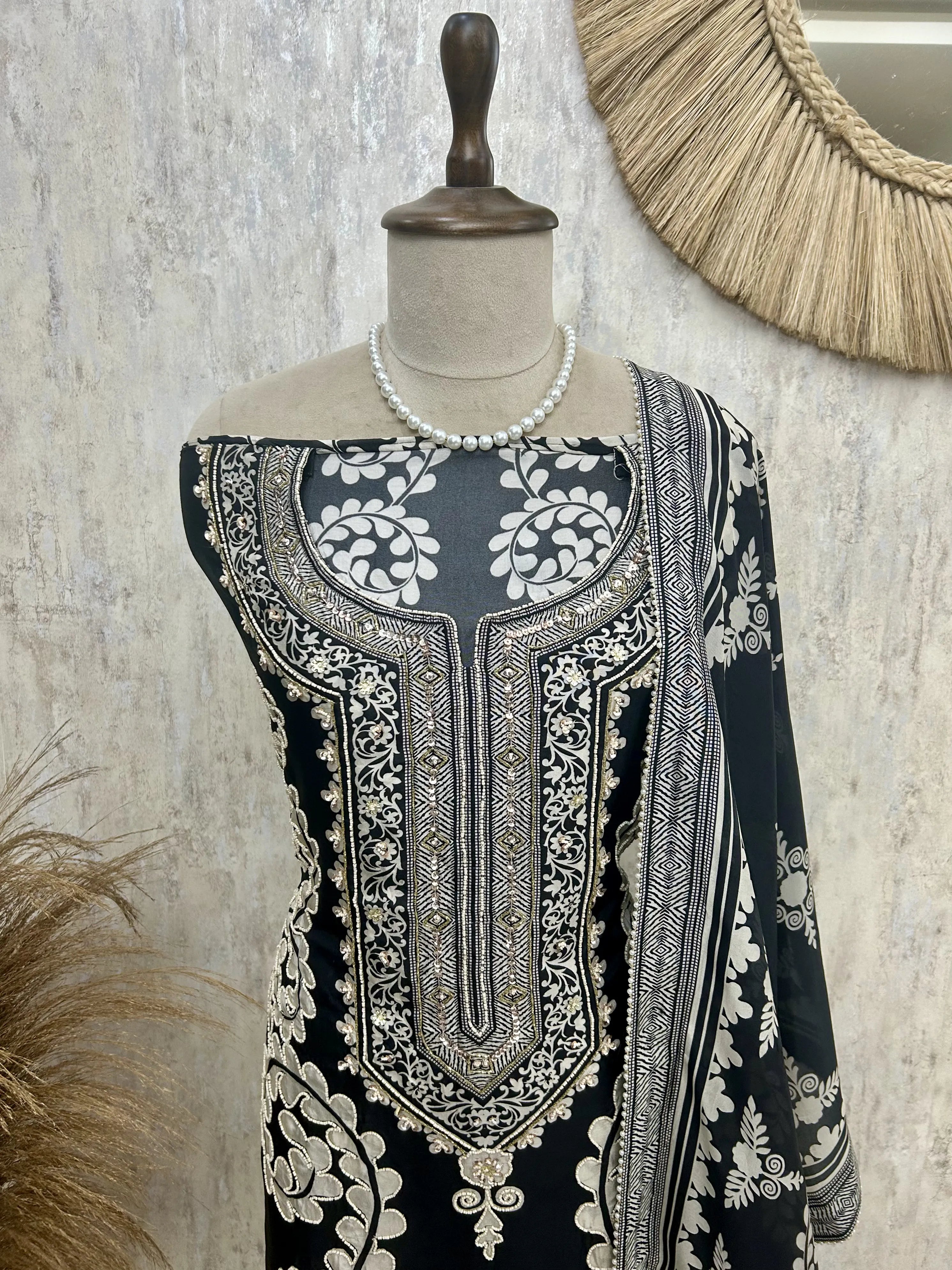 Russian Crepe Unstitched Suit Set With Russian Crepe Dupatta