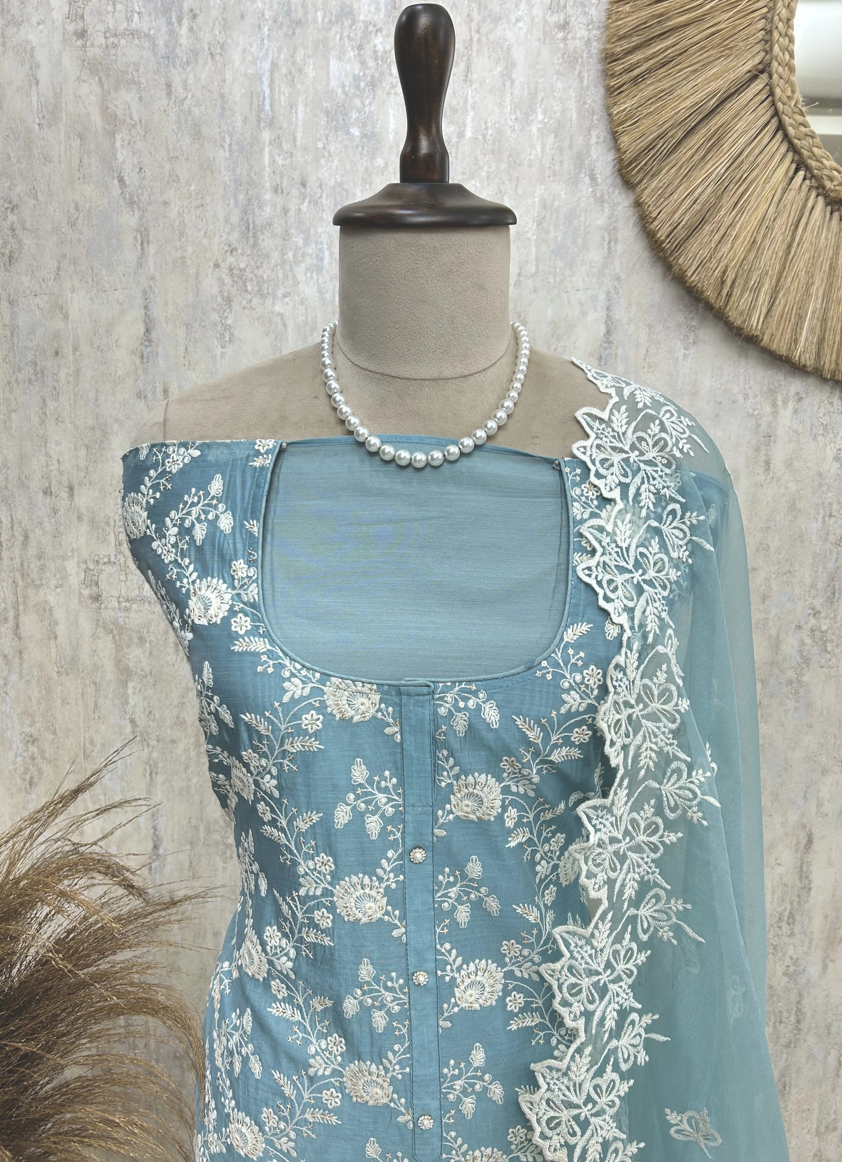 Thread Embroidered Maheshwari Unstitched Suit Set
