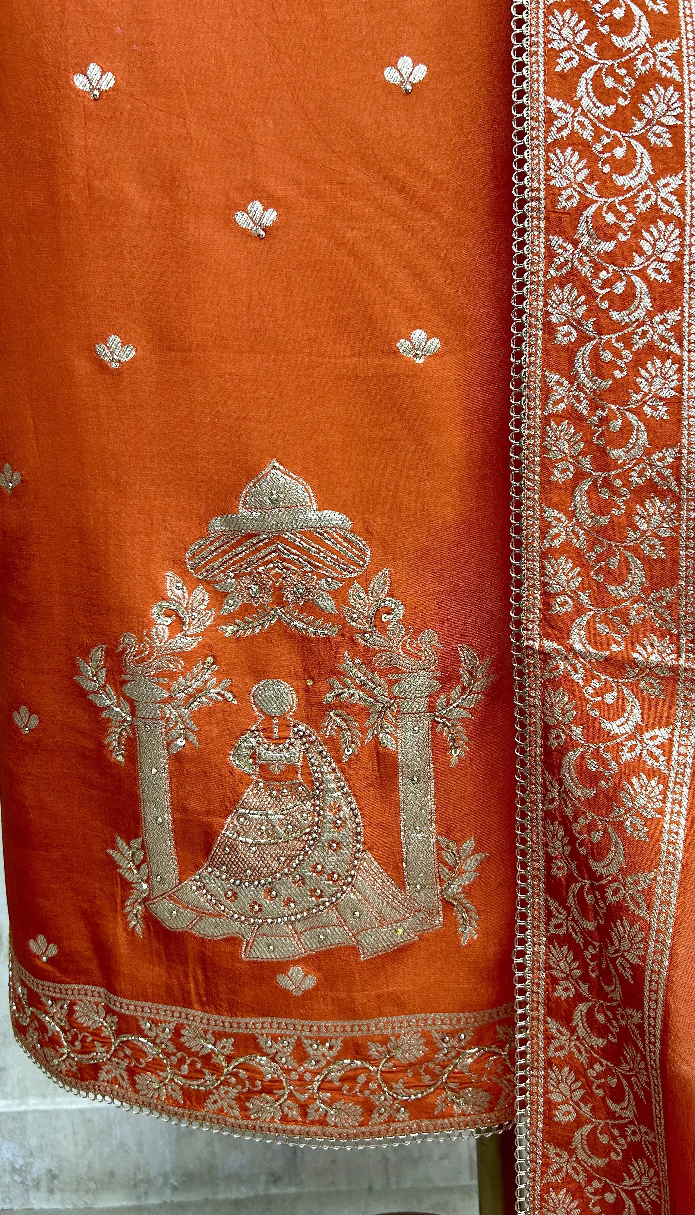 Karwa Chauth Special Dola Silk Unstitched Suit Set