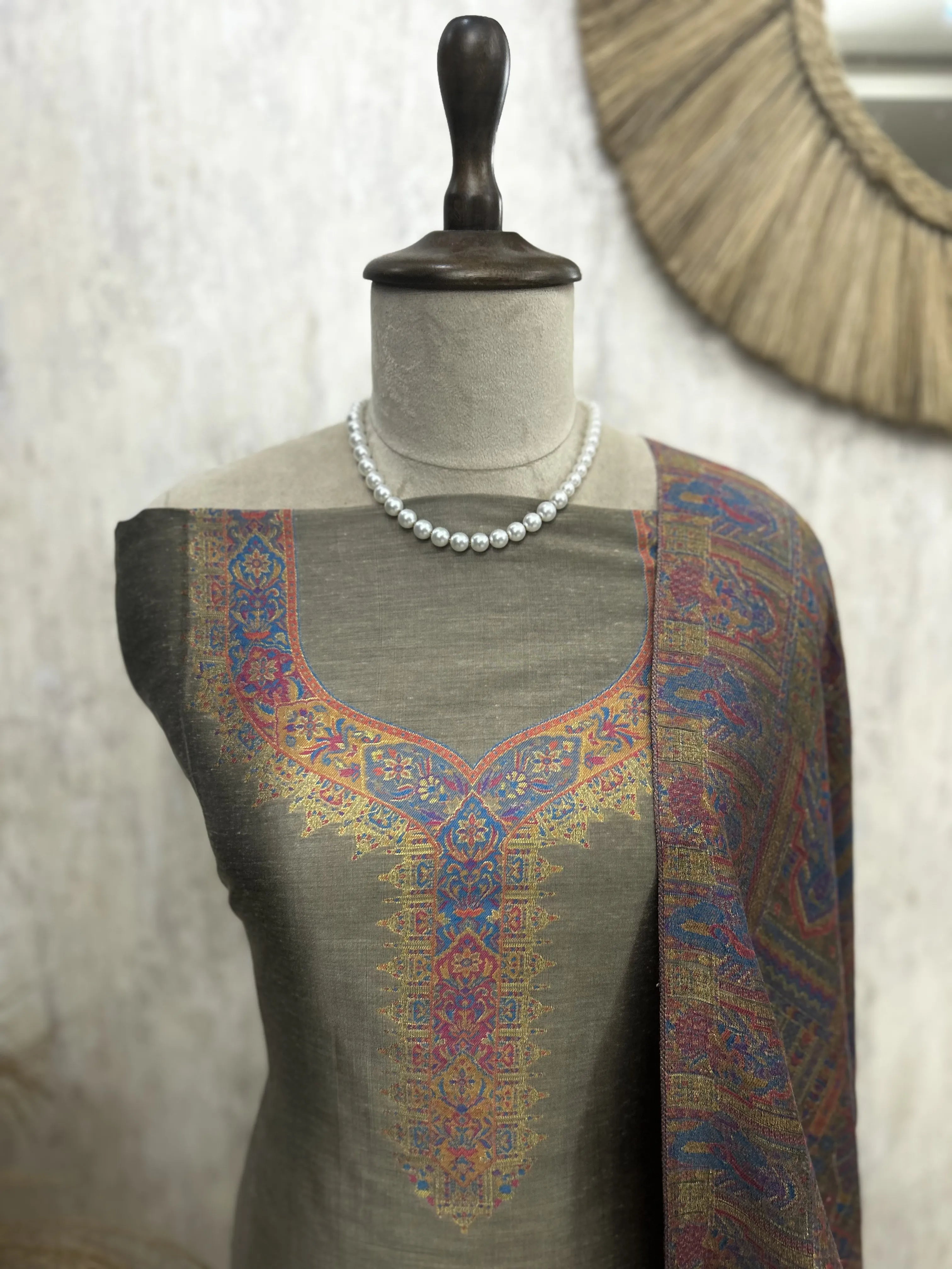 Kani Weaving Cotton Silk Unstitched Suit