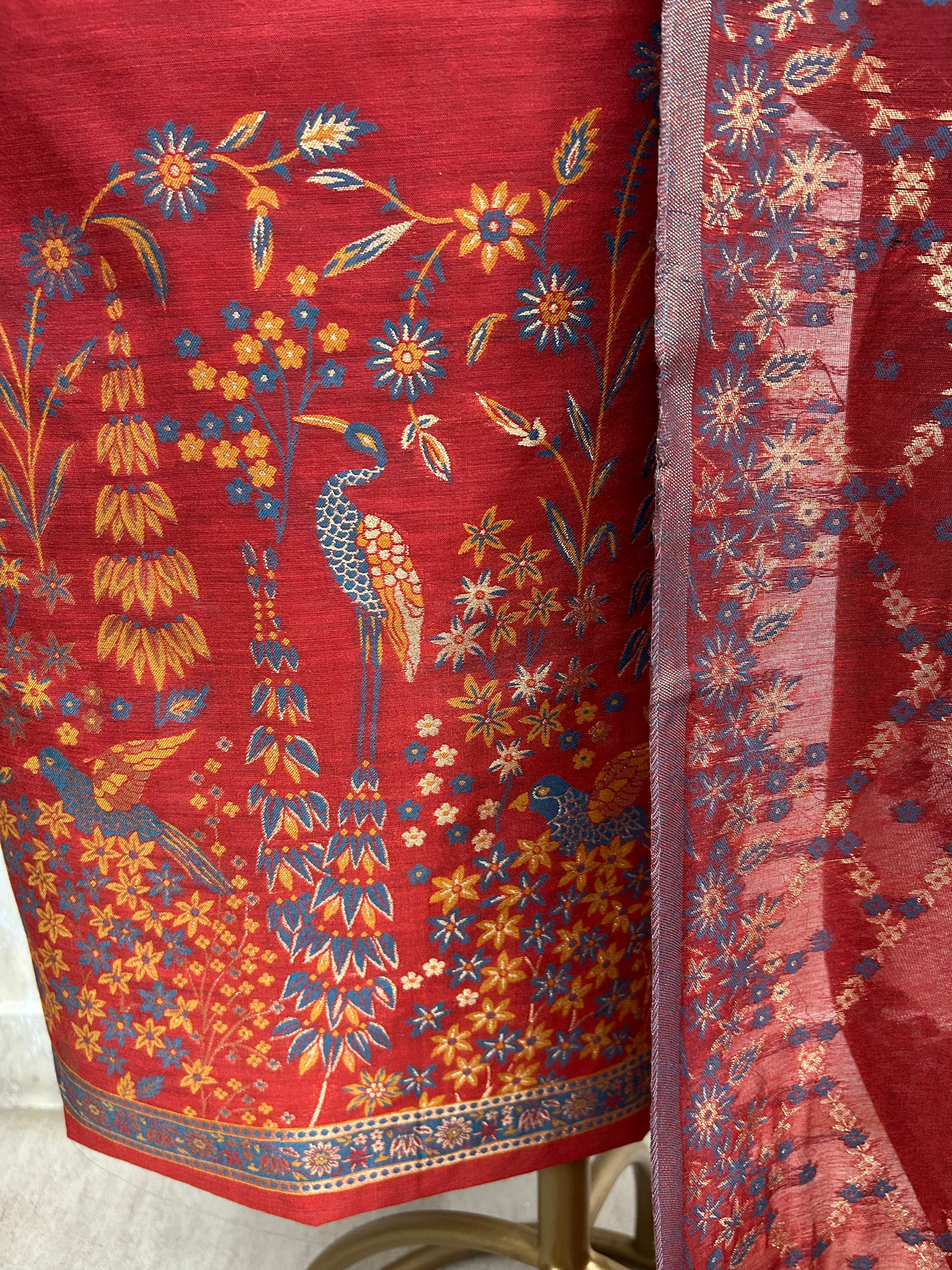 Elegant bird motif Unstitched Suit Set