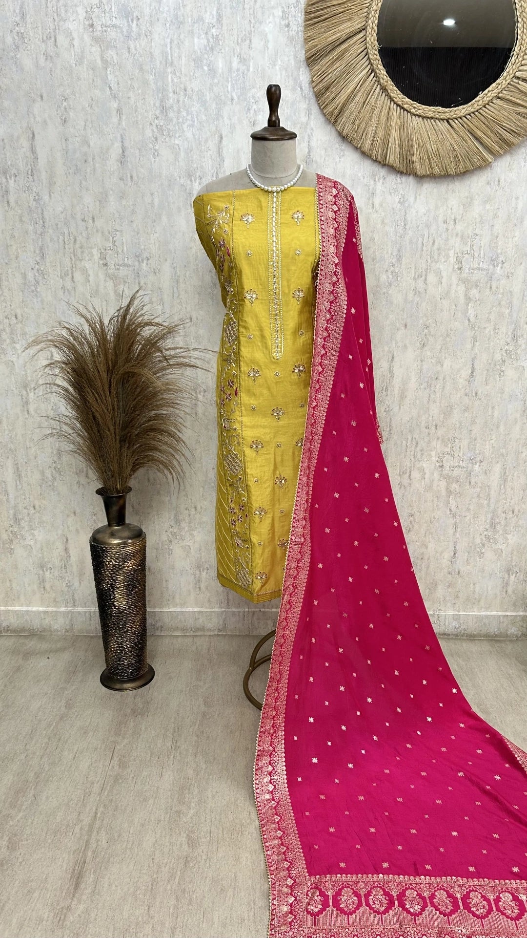 Elegant panel unstitched suit set