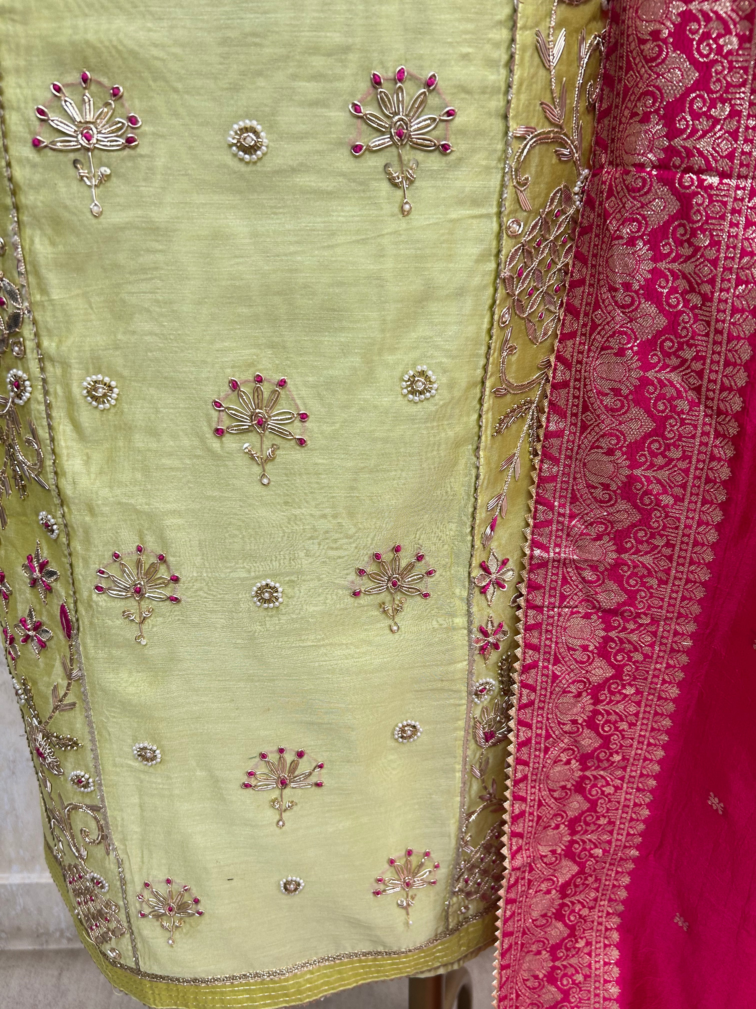 Elegant panel unstitched suit set