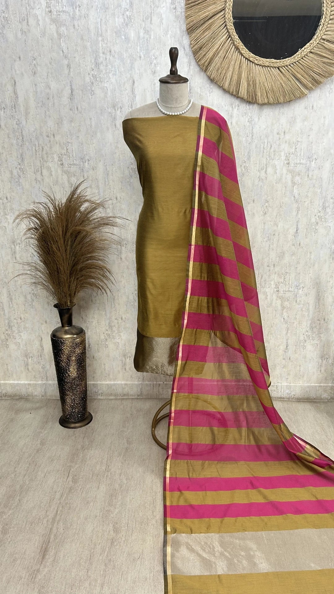 Maheshwari Silk Unstitched Suit