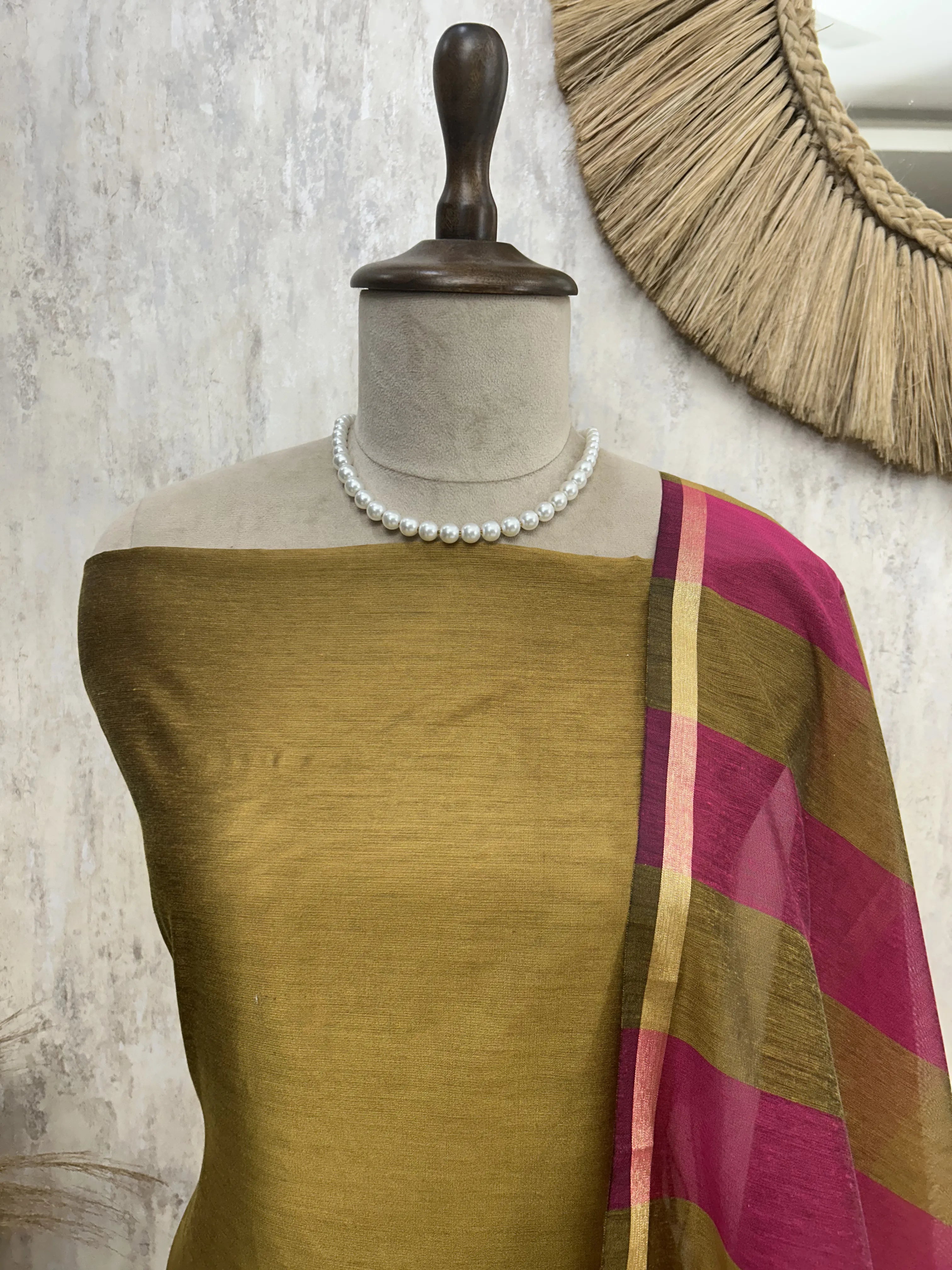 Maheshwari Silk Unstitched Suit