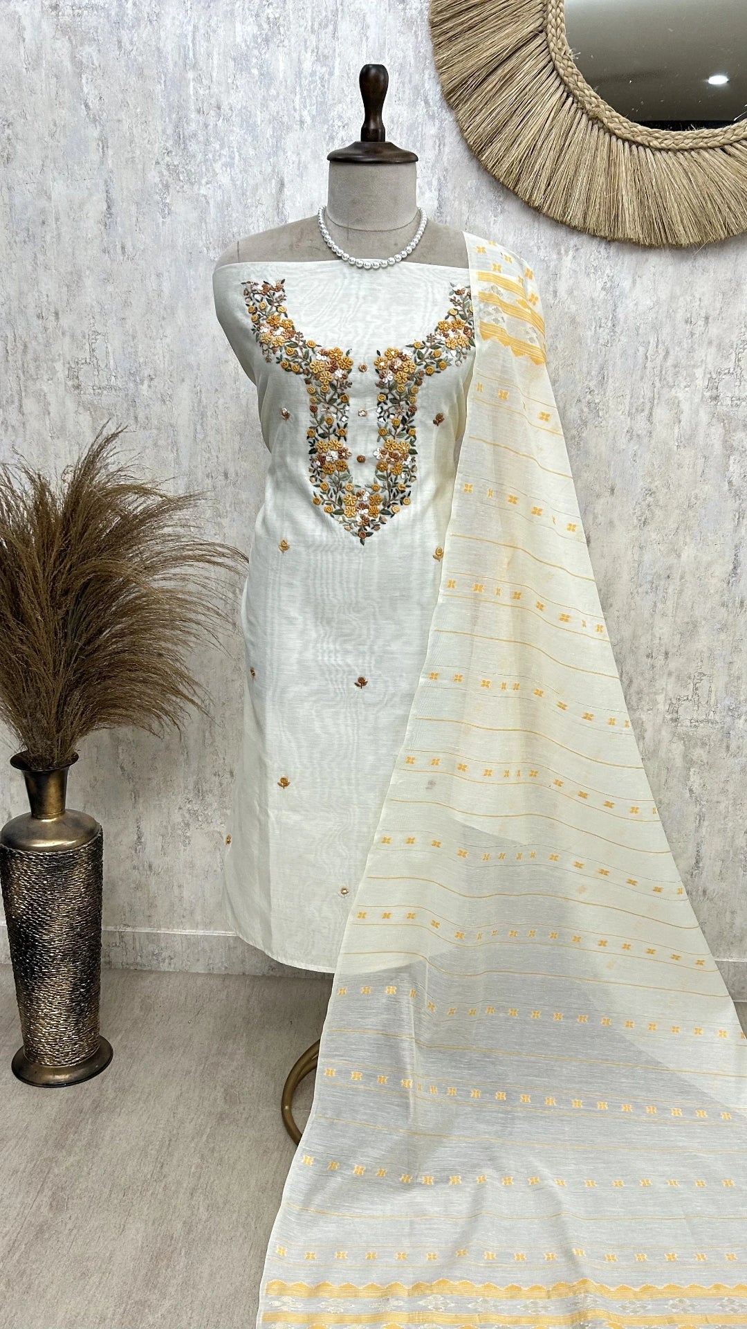 French Knot Neckline Mul Unstitched Suit Set