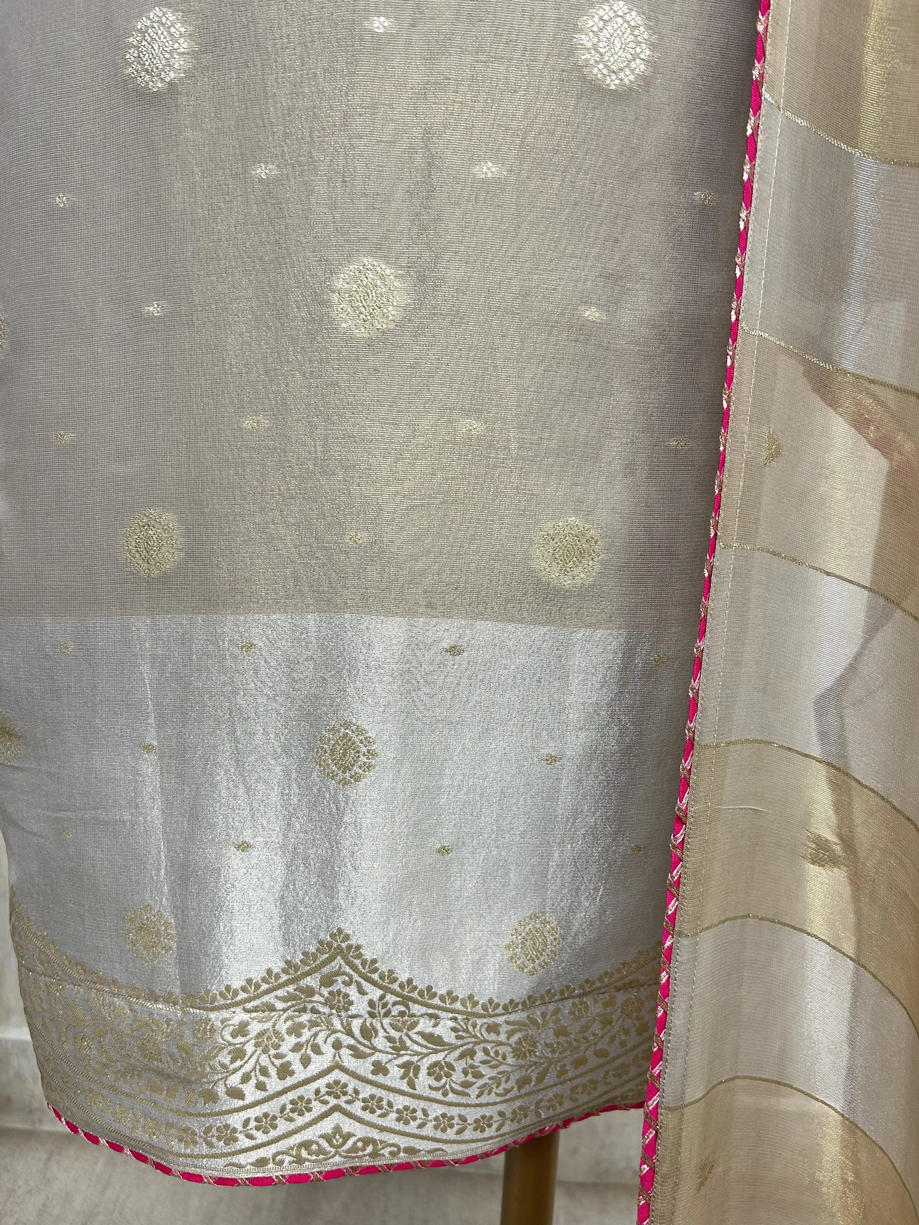 Graceful Tissue Unstitched suit set