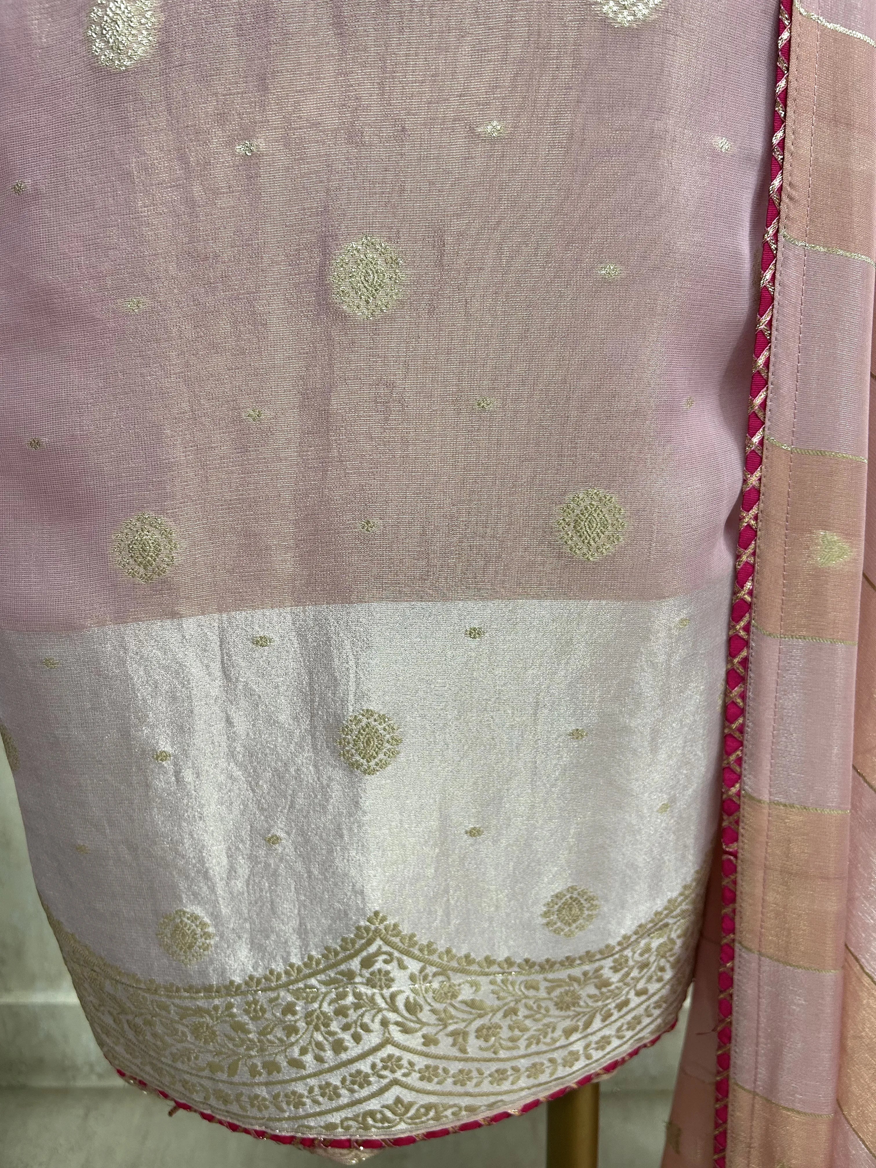 Graceful Tissue Unstitched suit set