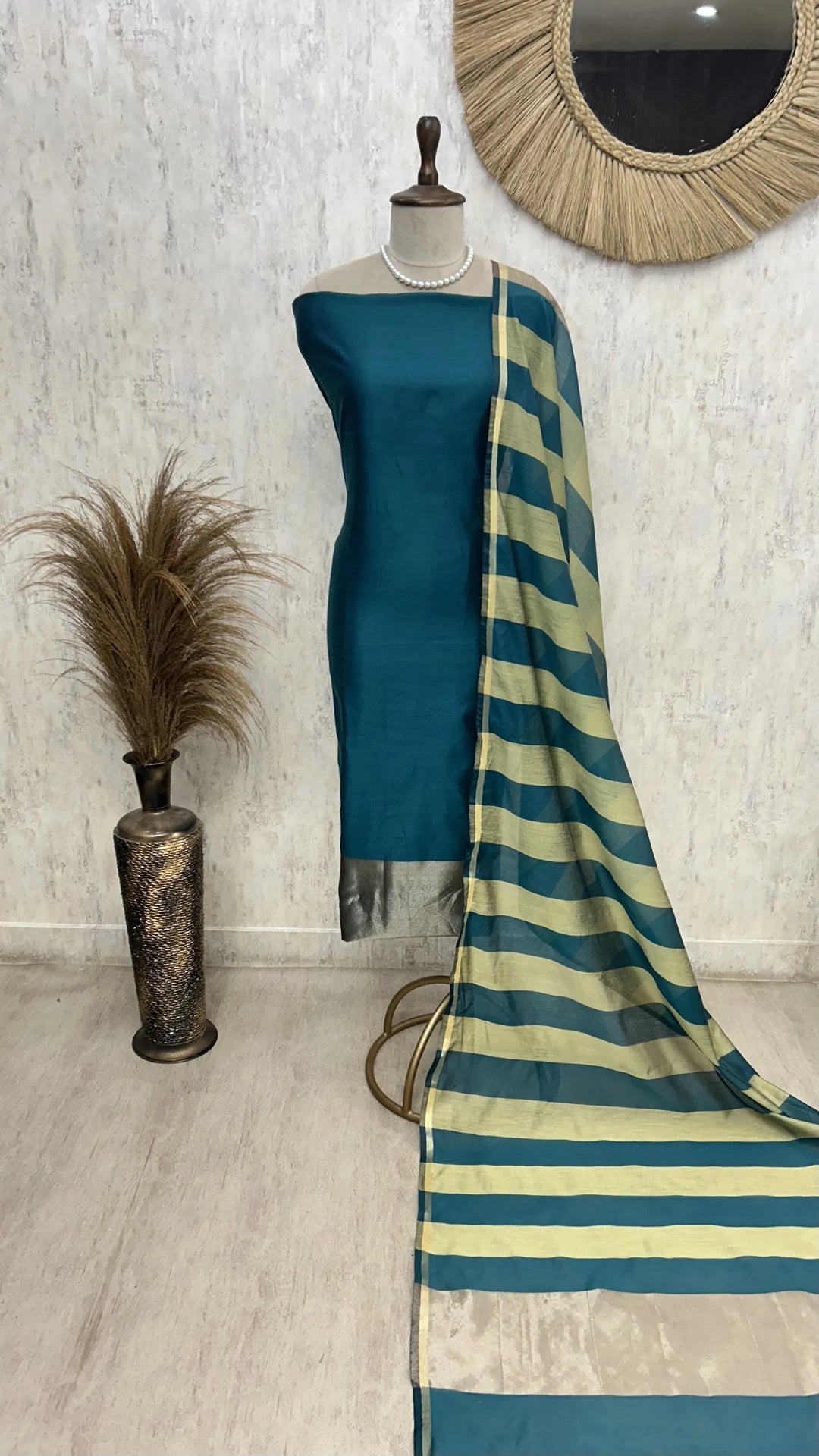 Maheshwari Silk Unstitched Suit