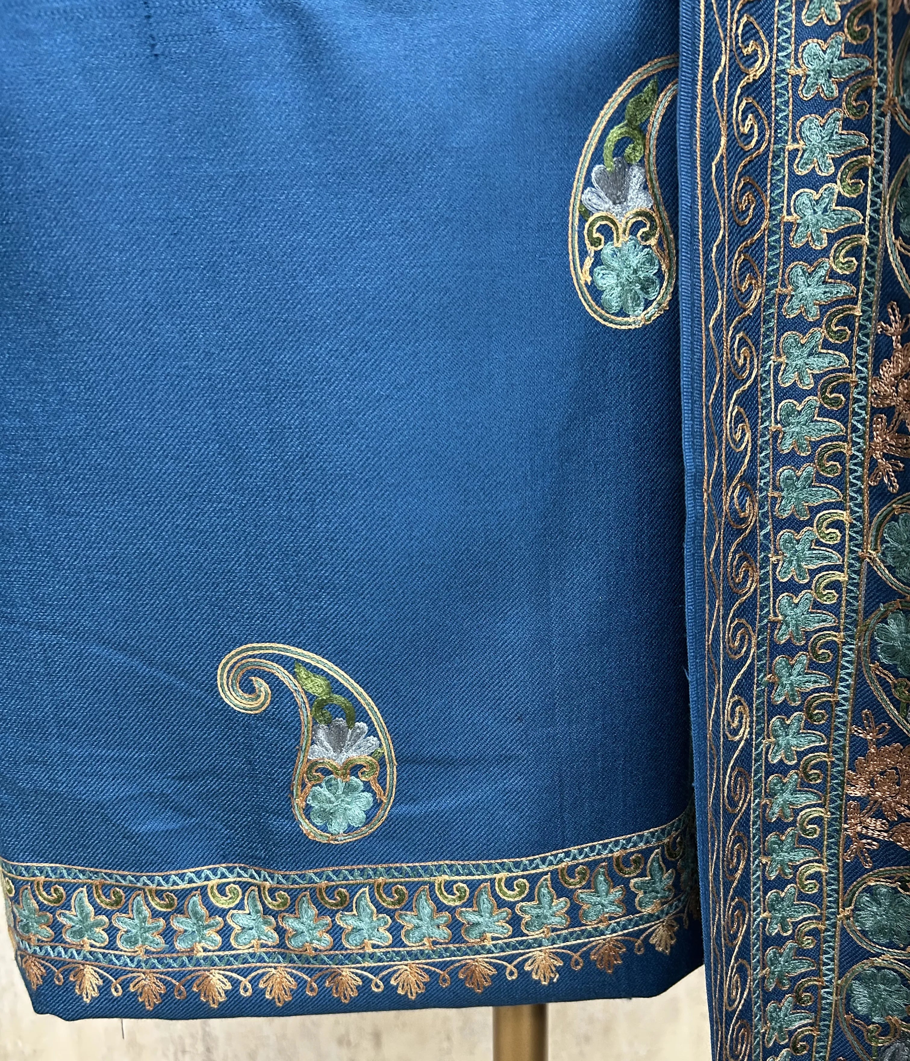Kashmiri Unstitched suit set