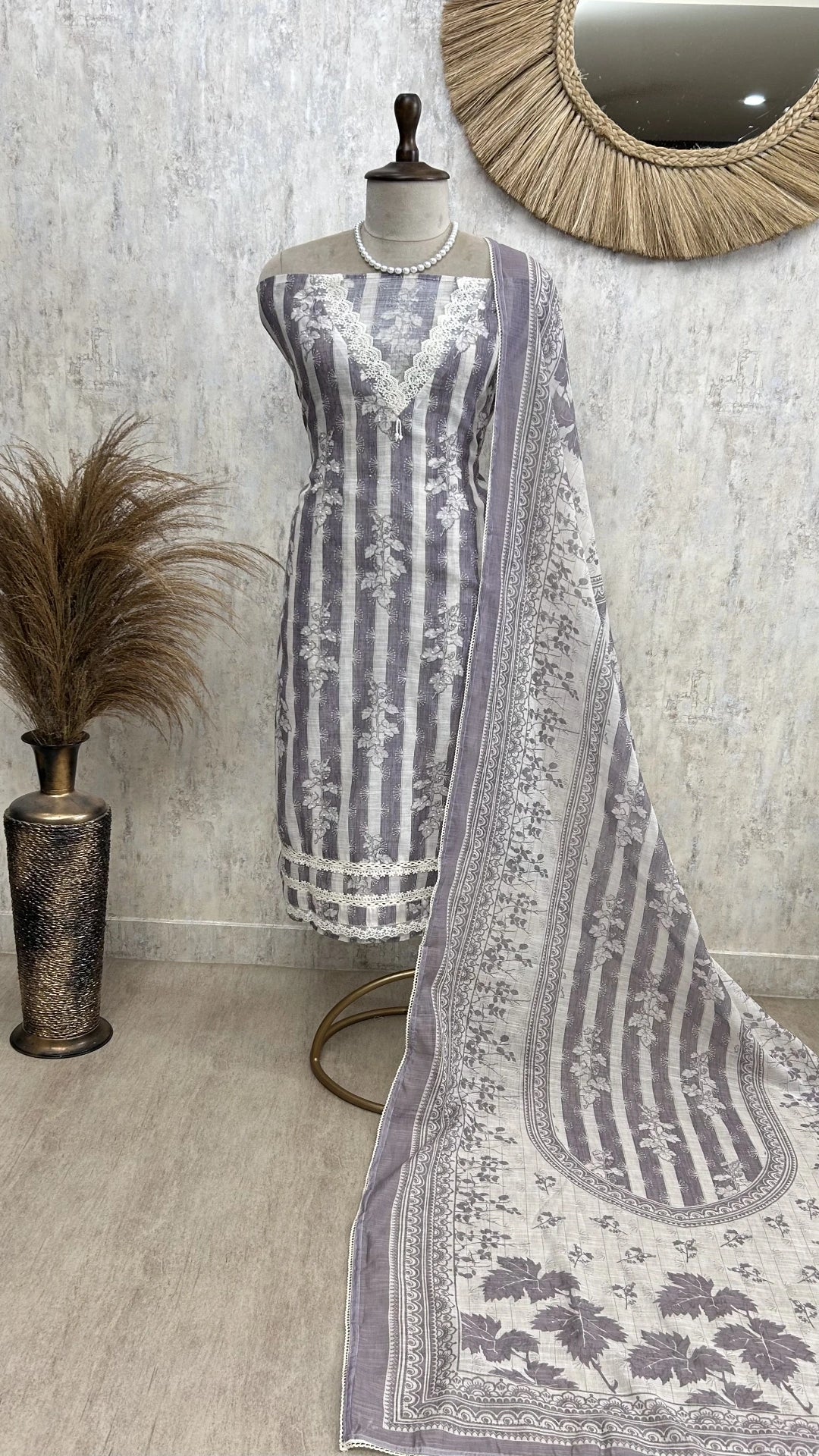 Printed Linen Unstitched Suit Set