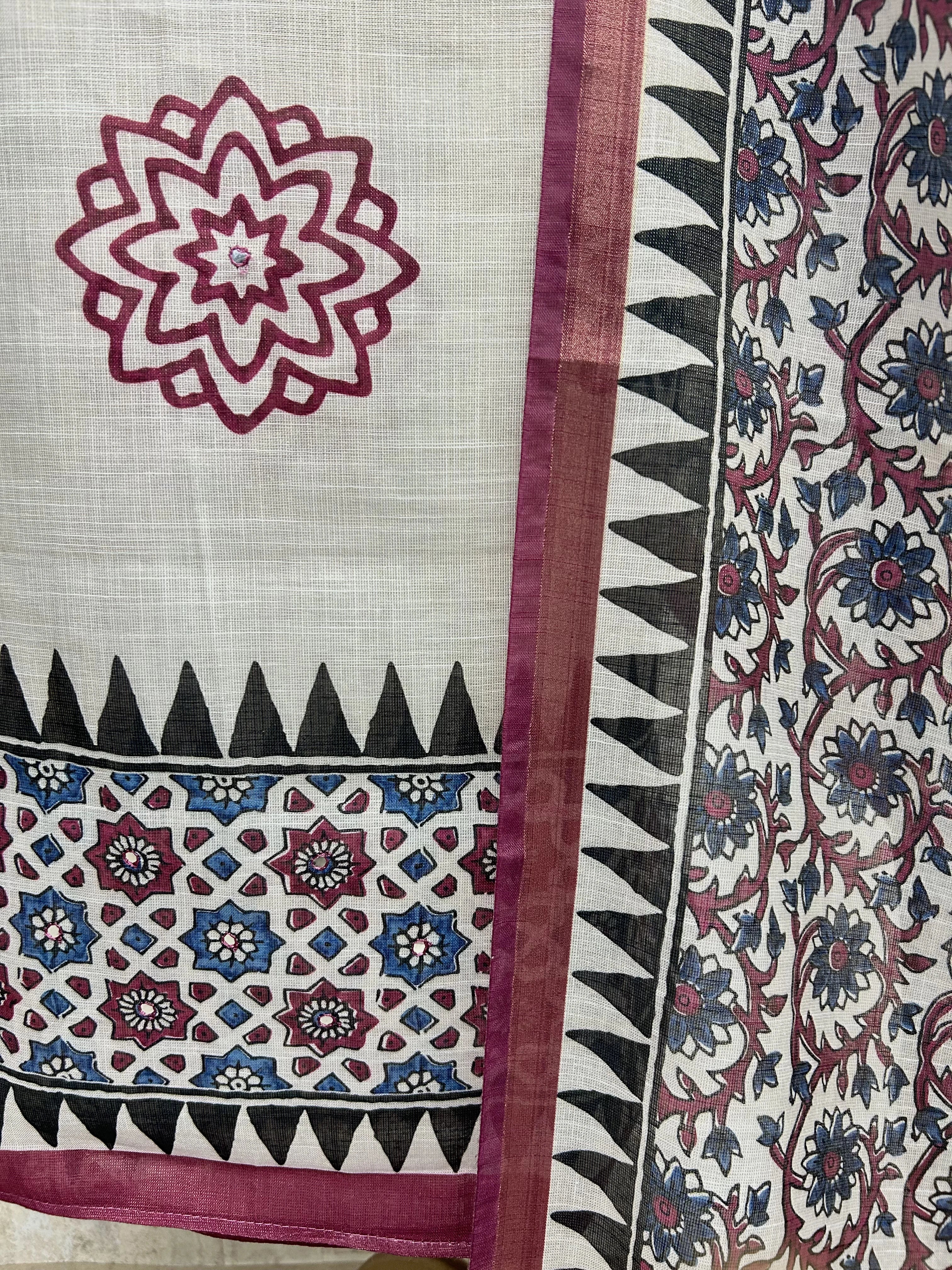 Symmetrical Floral Boota Pattern Jamdani Linen Unstitched Suit Set