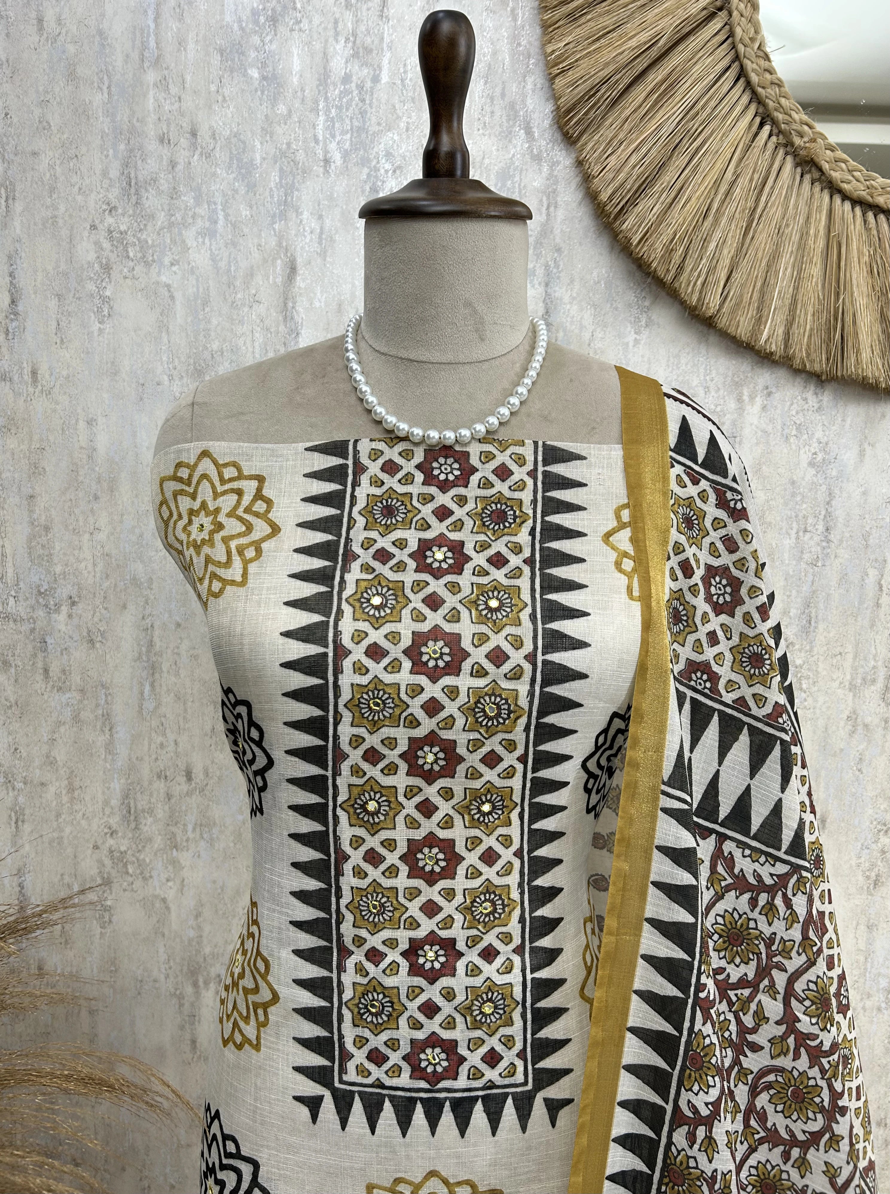 Symmetrical Floral Boota Pattern Jamdani Linen Unstitched Suit Set