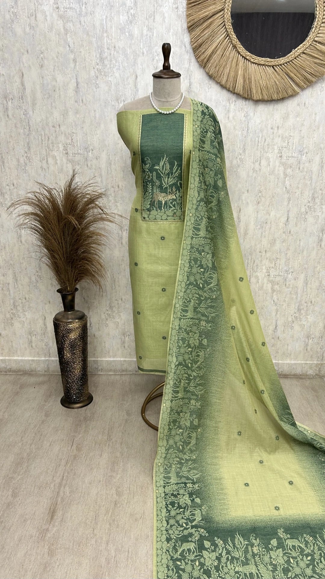 Jamdani Linen Unstitched Suit Set With Deer Motif