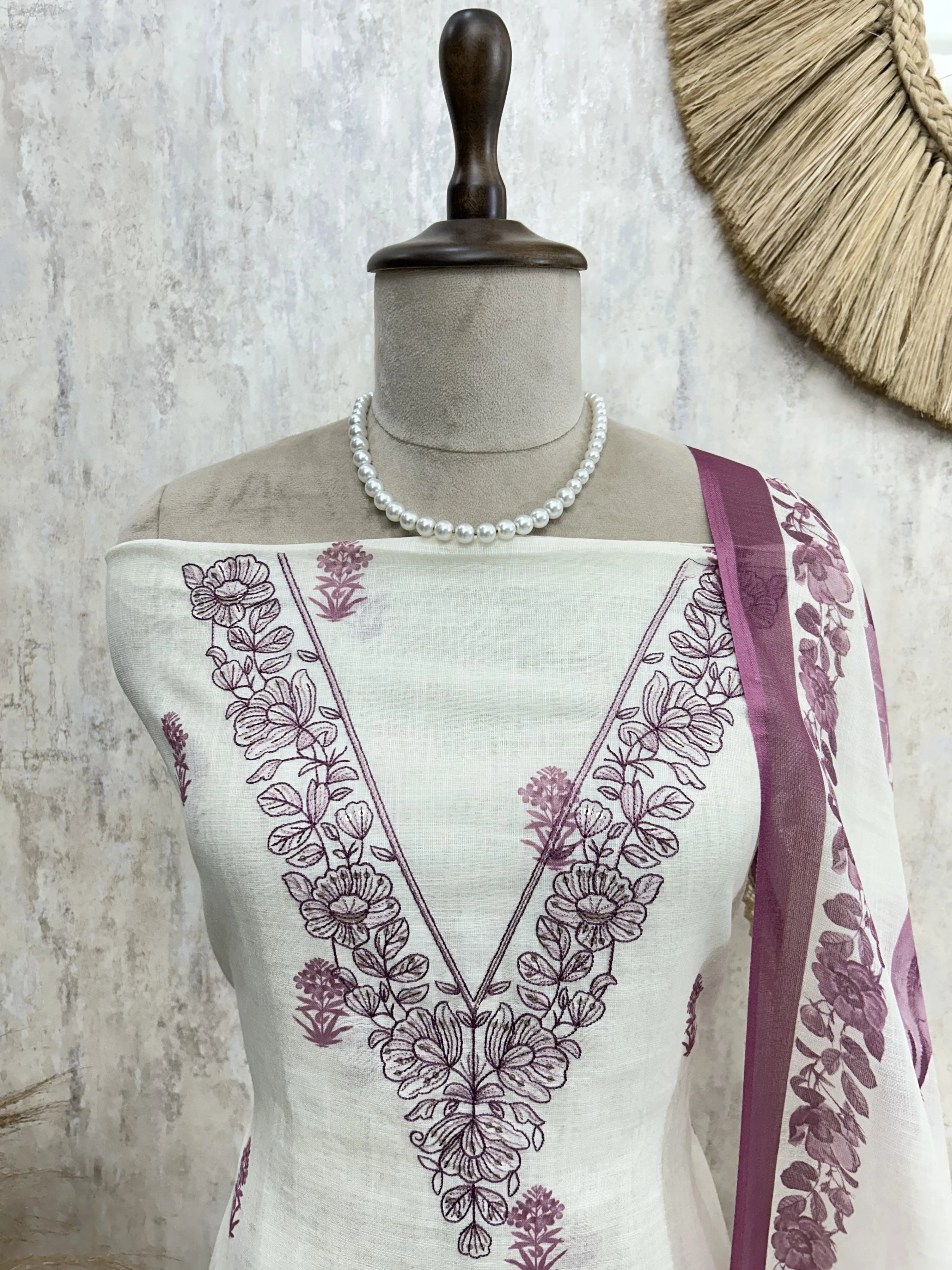 Bird Print Jamdani Linen Unstitched Suit Set