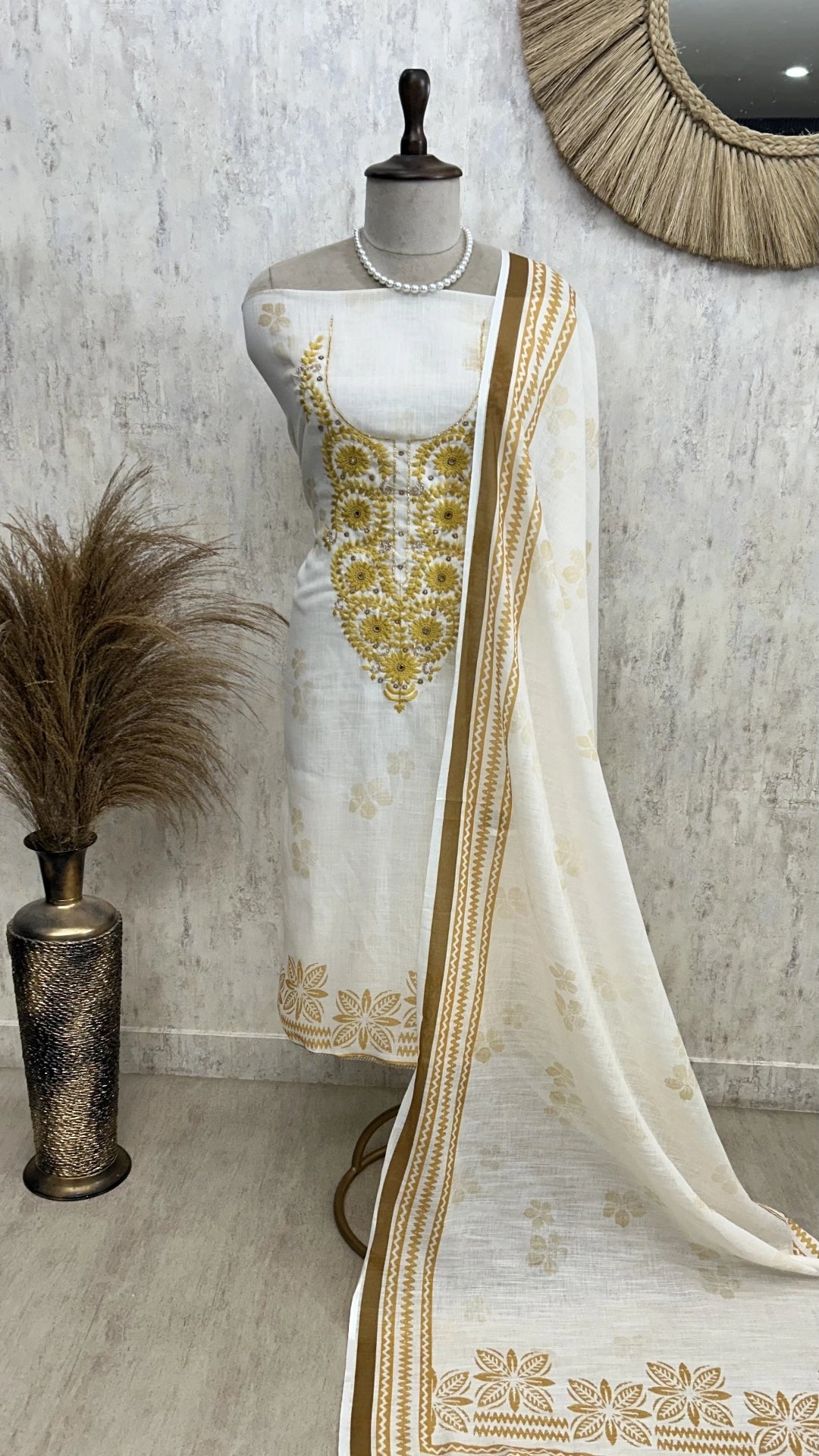 Thread Embroidered Semi Linen Unstitched Suit Set