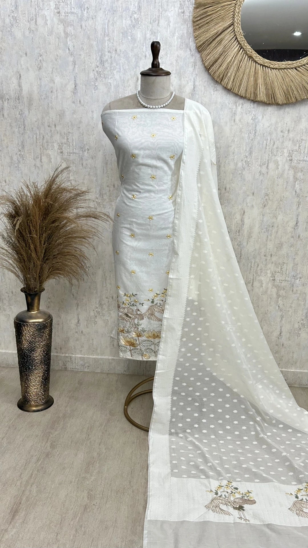 Thread Flamingo Pattern Mul Chanderi Unstitched Suit Set