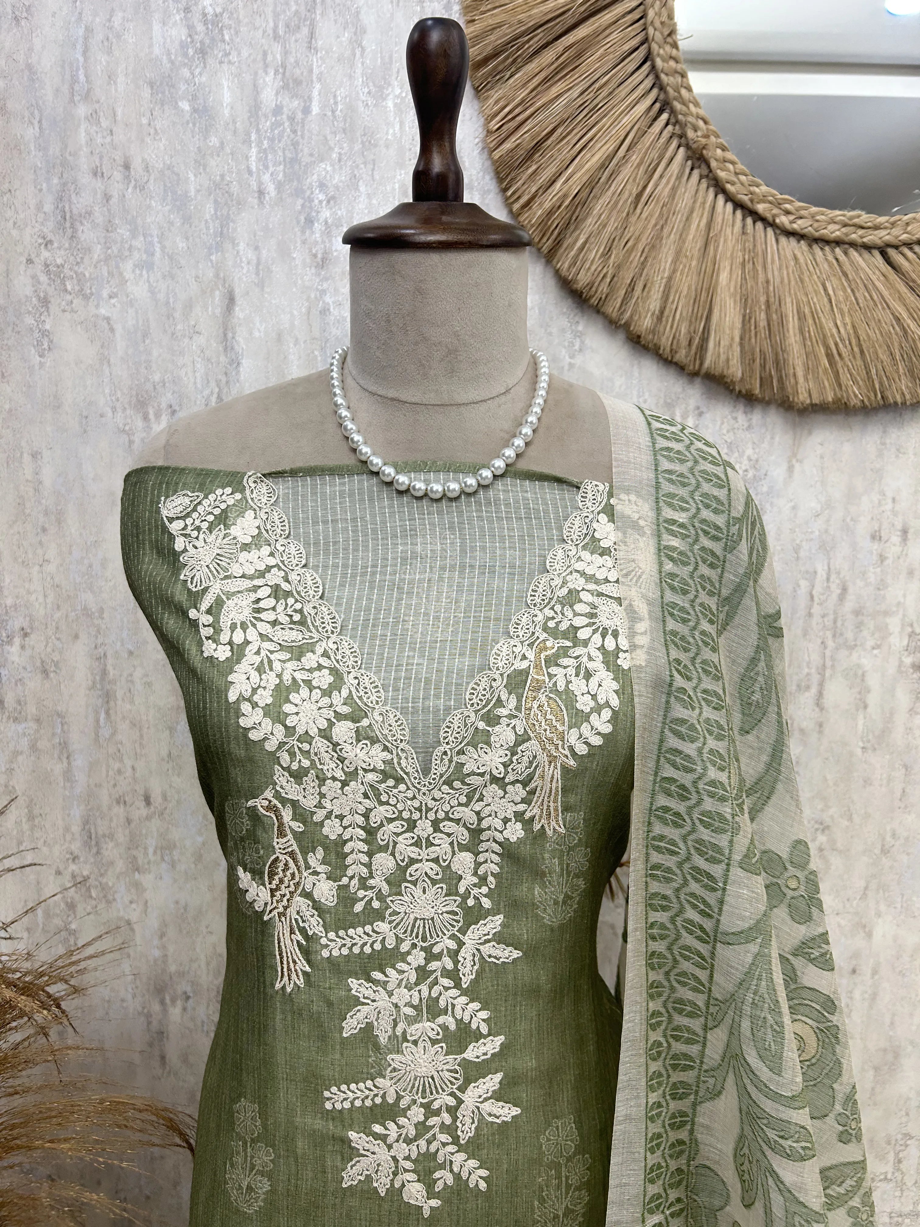 Graceful Threadwork Maheshwari Unstitched suit