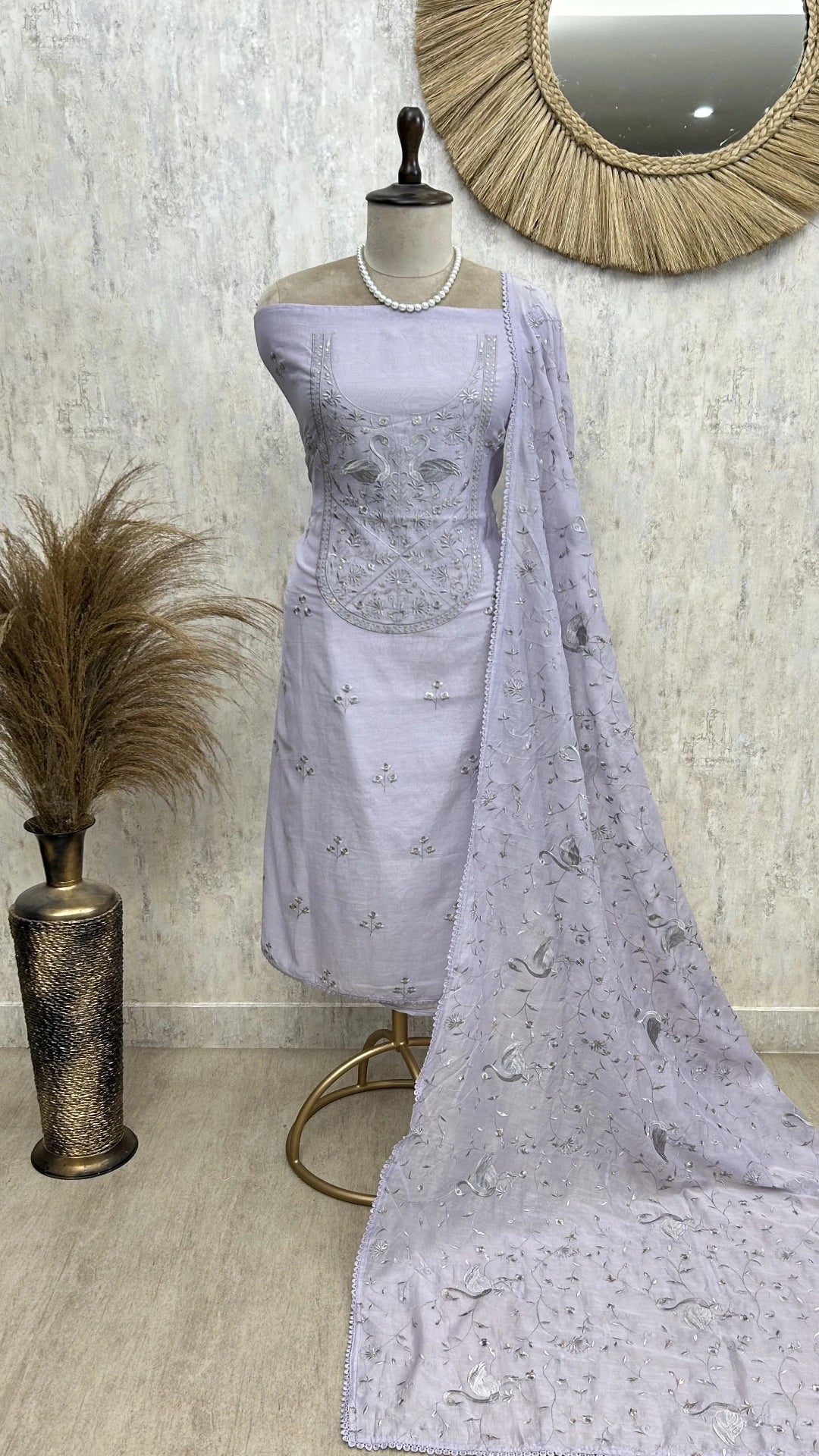 Thread Embroidery Mul Unstitched Suit Set
