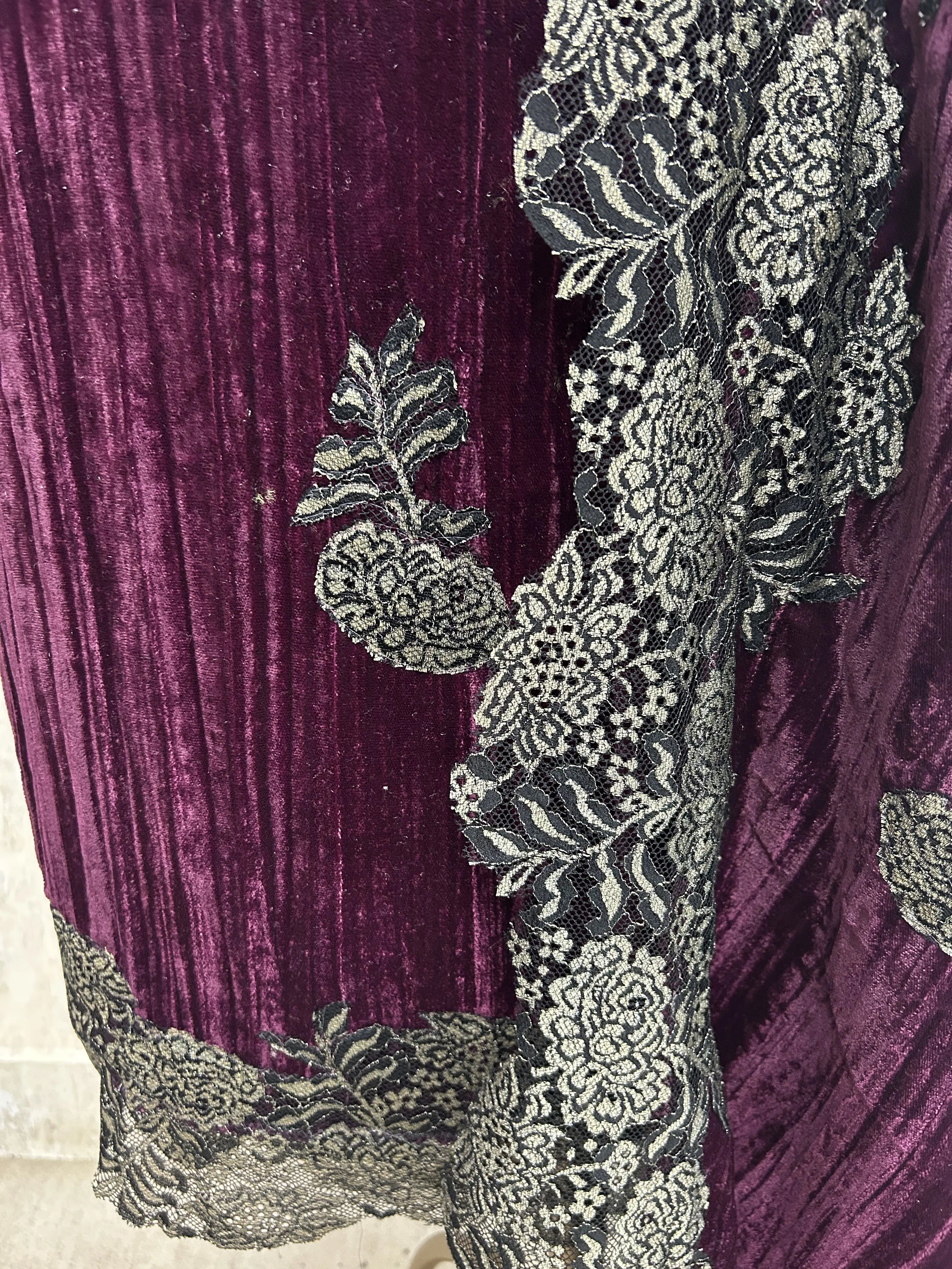 Velvet Unstitched Suit with Chantilly Lace