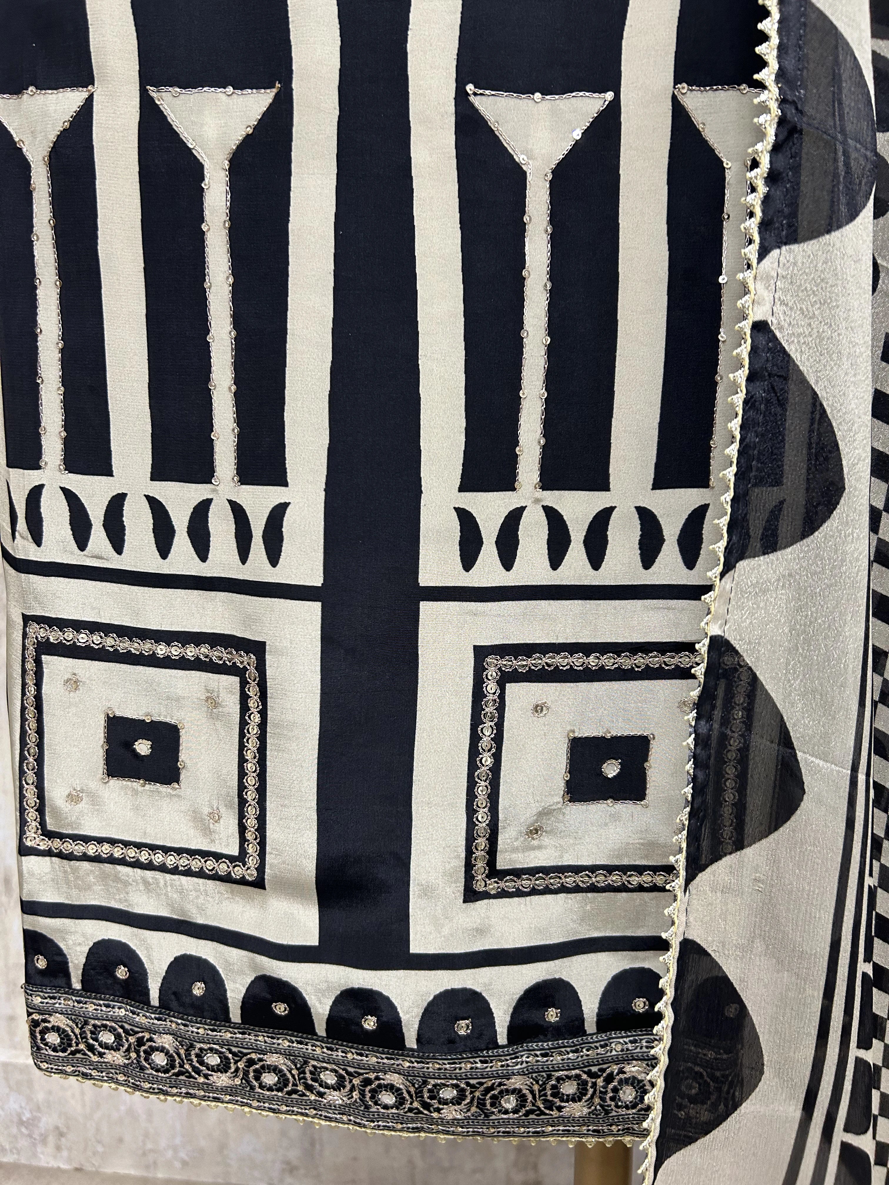 Printed Crepe Unstitched Suit Set