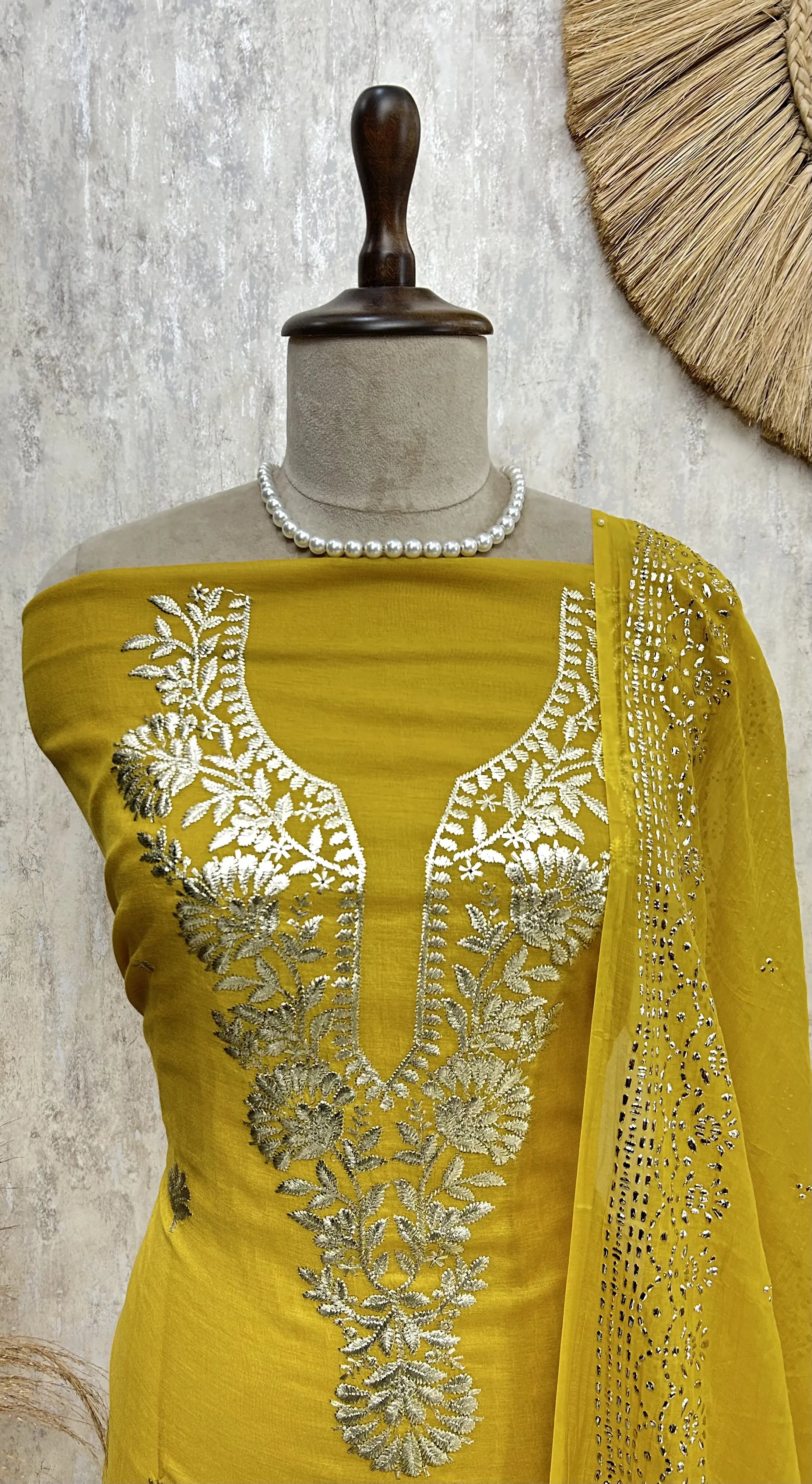 Mul Chanderi Unstitched Suit