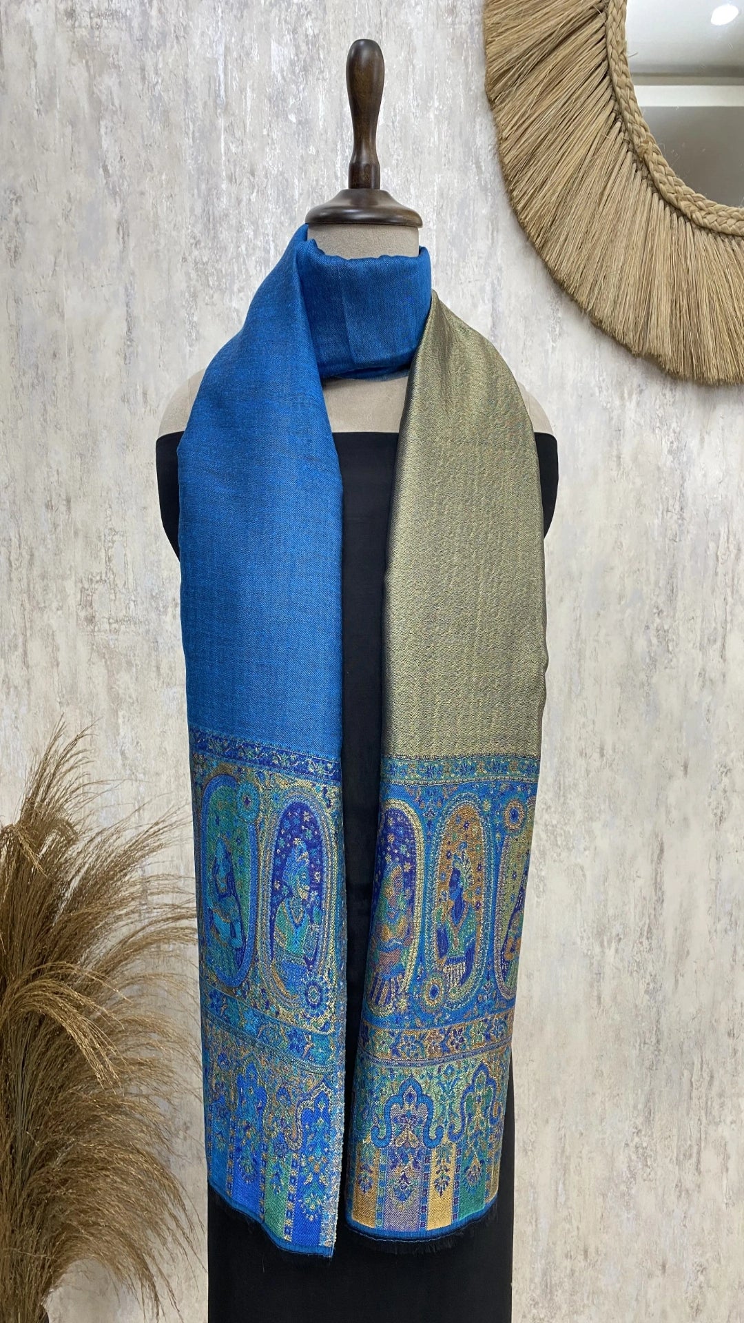 Reversible Pashmina Stoles