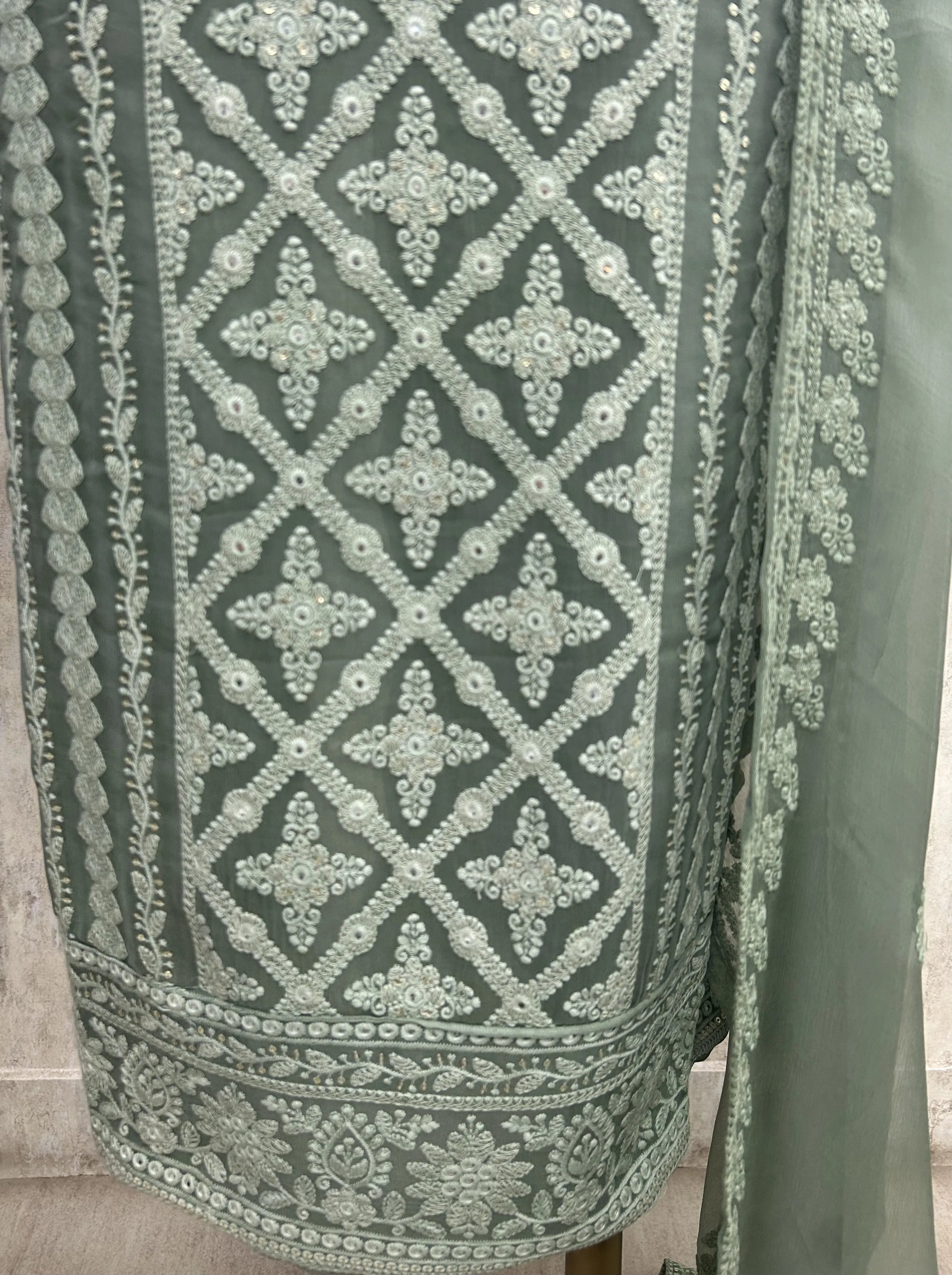 Lucknowi Unstitched Suit