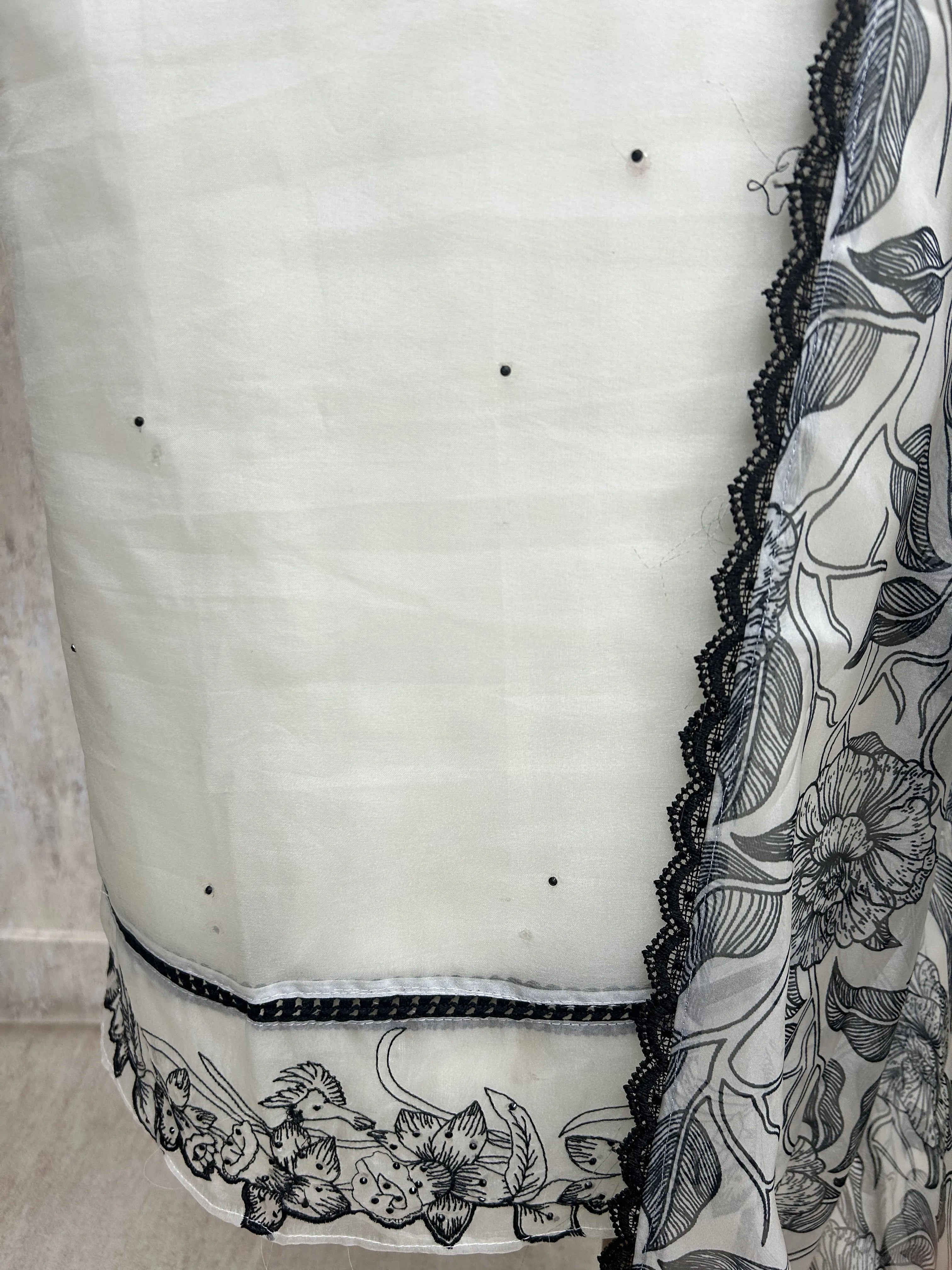 Elegant White Organza Unstitched Suit