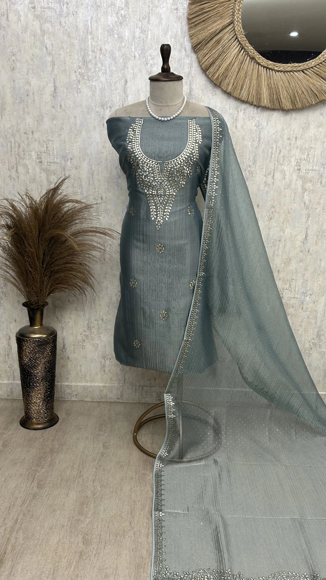 Applique Embroidered Glass Organza Unstitched Suit Set