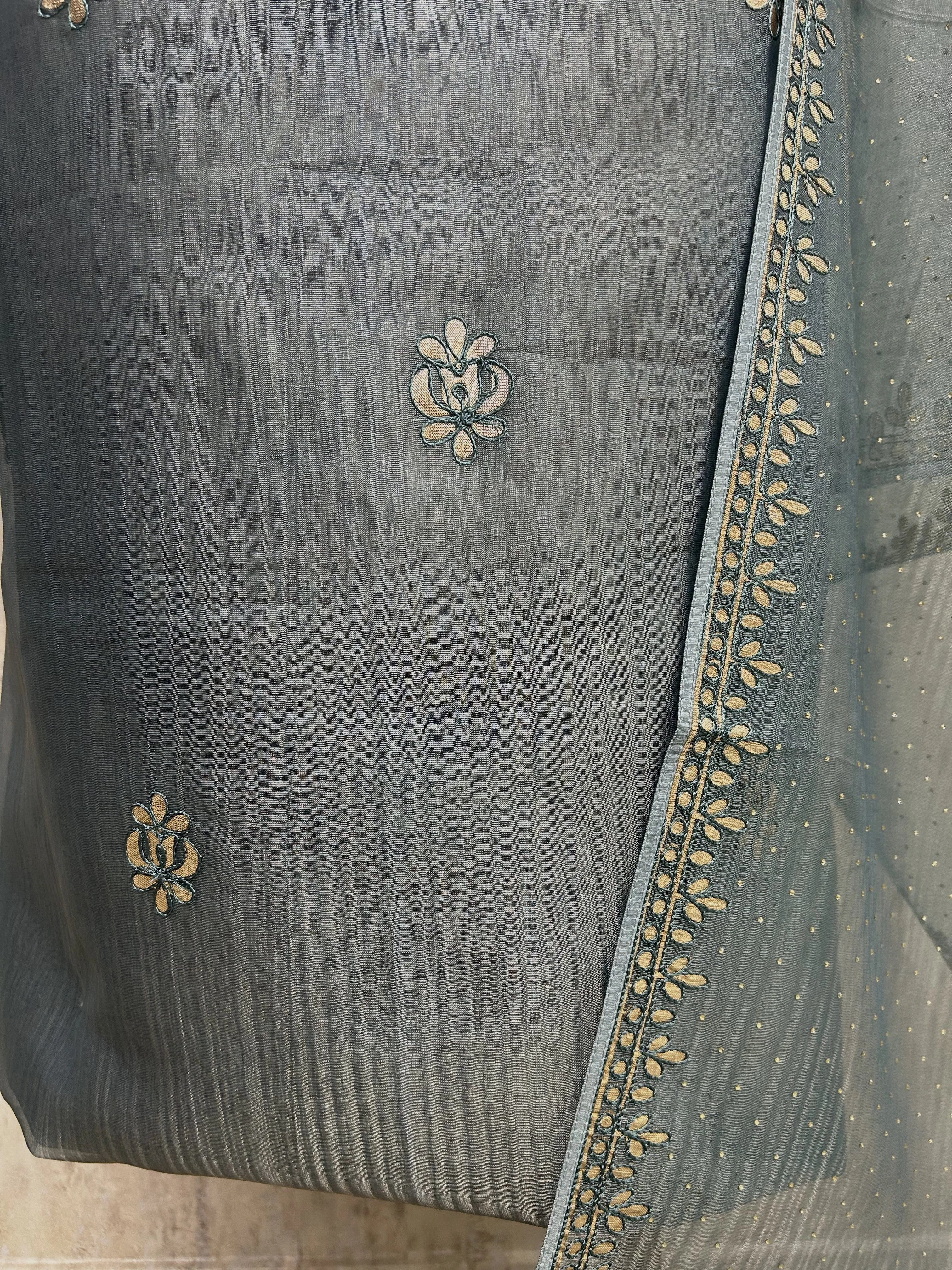 Applique Embroidered Glass Organza Unstitched Suit Set