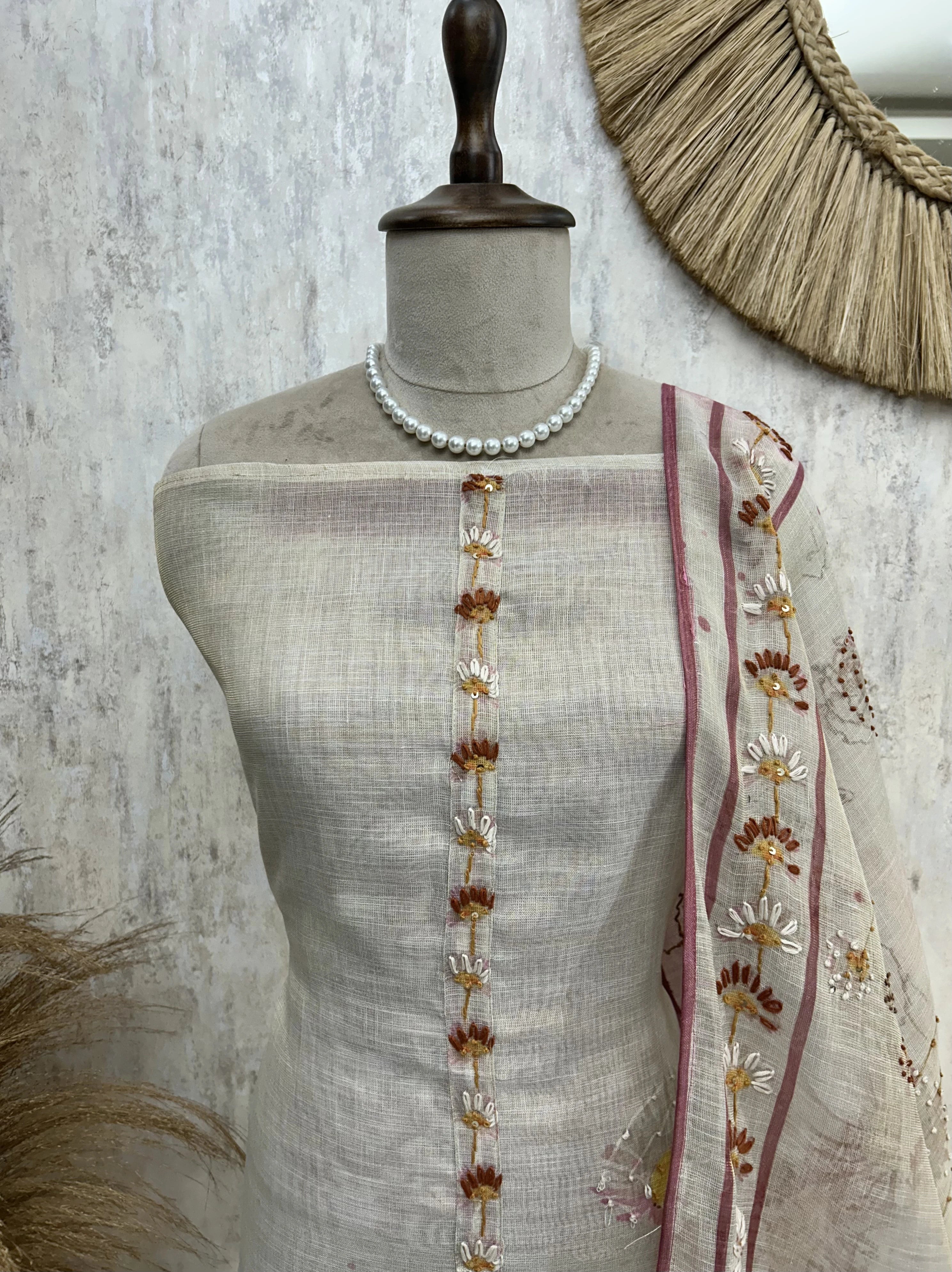 Jamdani Linen Unstitched Suit Set With Kantha on Flowers Pattern