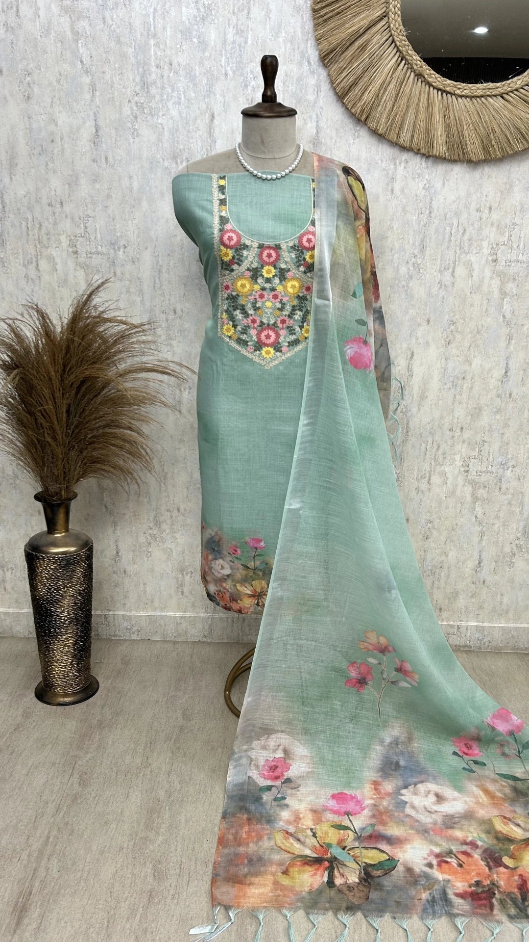 Refined Thread Embroidery Jamdani Linen Unstitched Suit Set