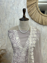 Maheshwari elegance in dusty lilac with threadwork