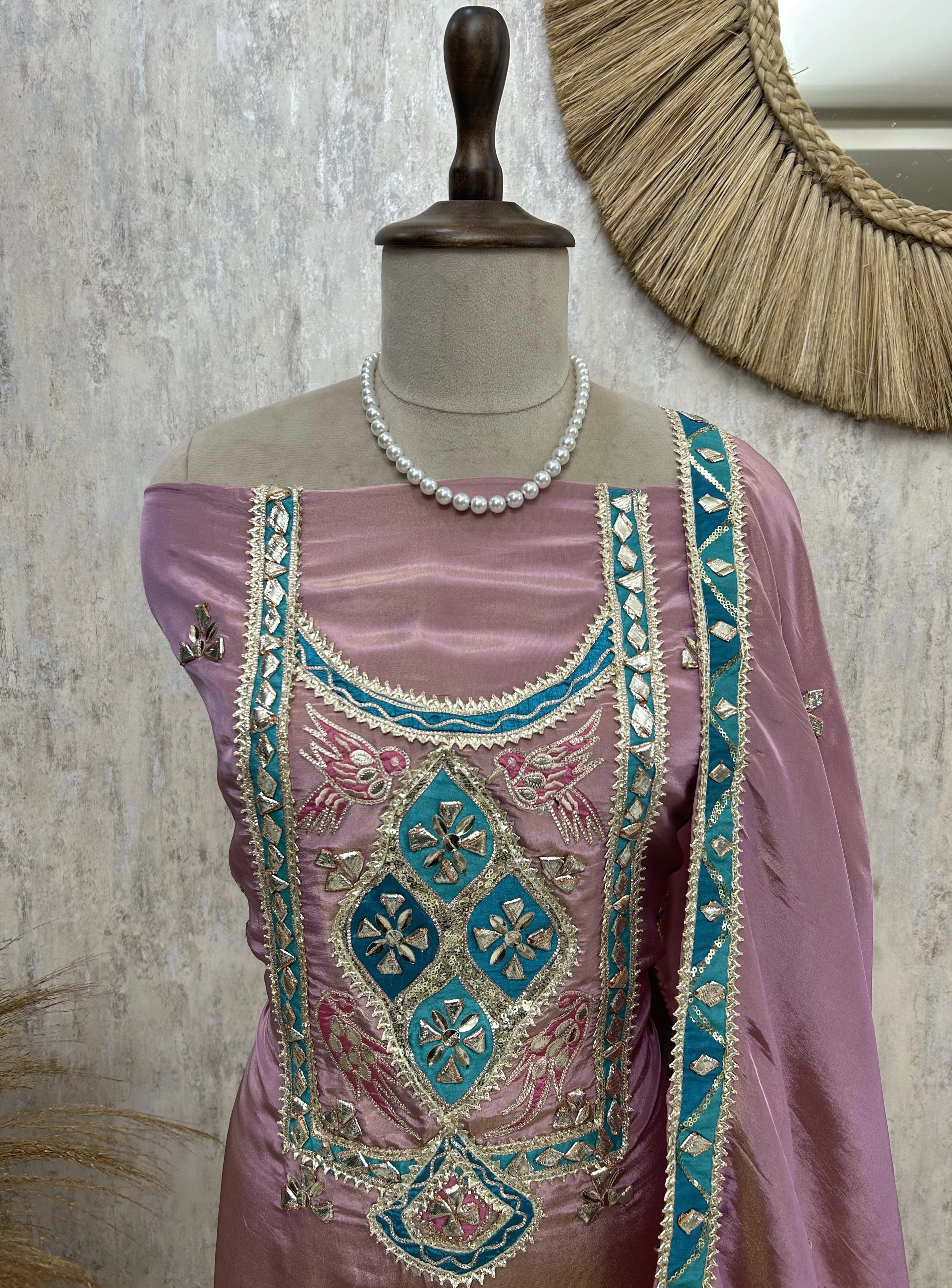 Gotta Work Tissue Silk Unstitched Suit Set
