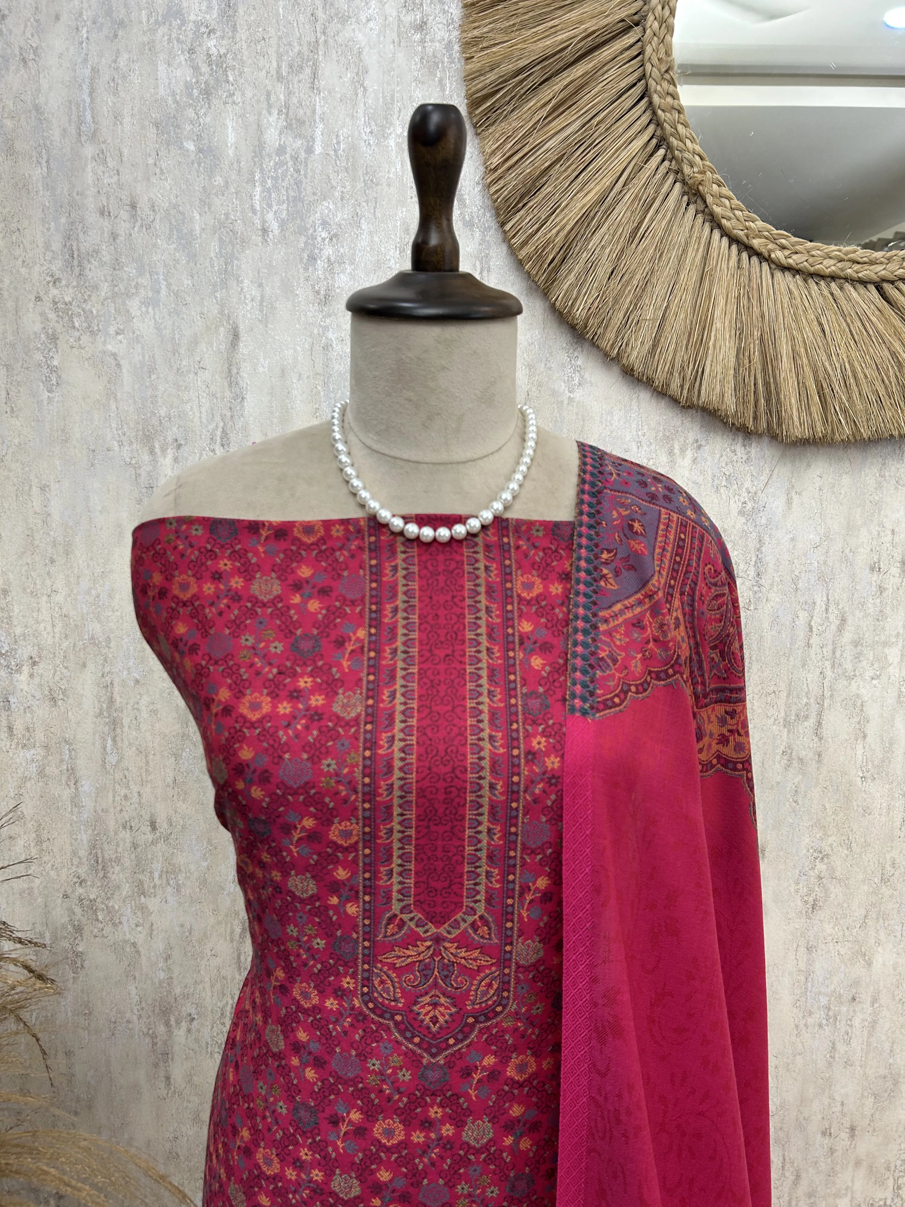 Sunehri phool kashmiri unstitched suit