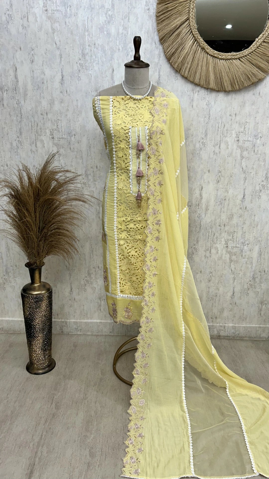 Mul Unstitched Suit Set With Cut Lace Work