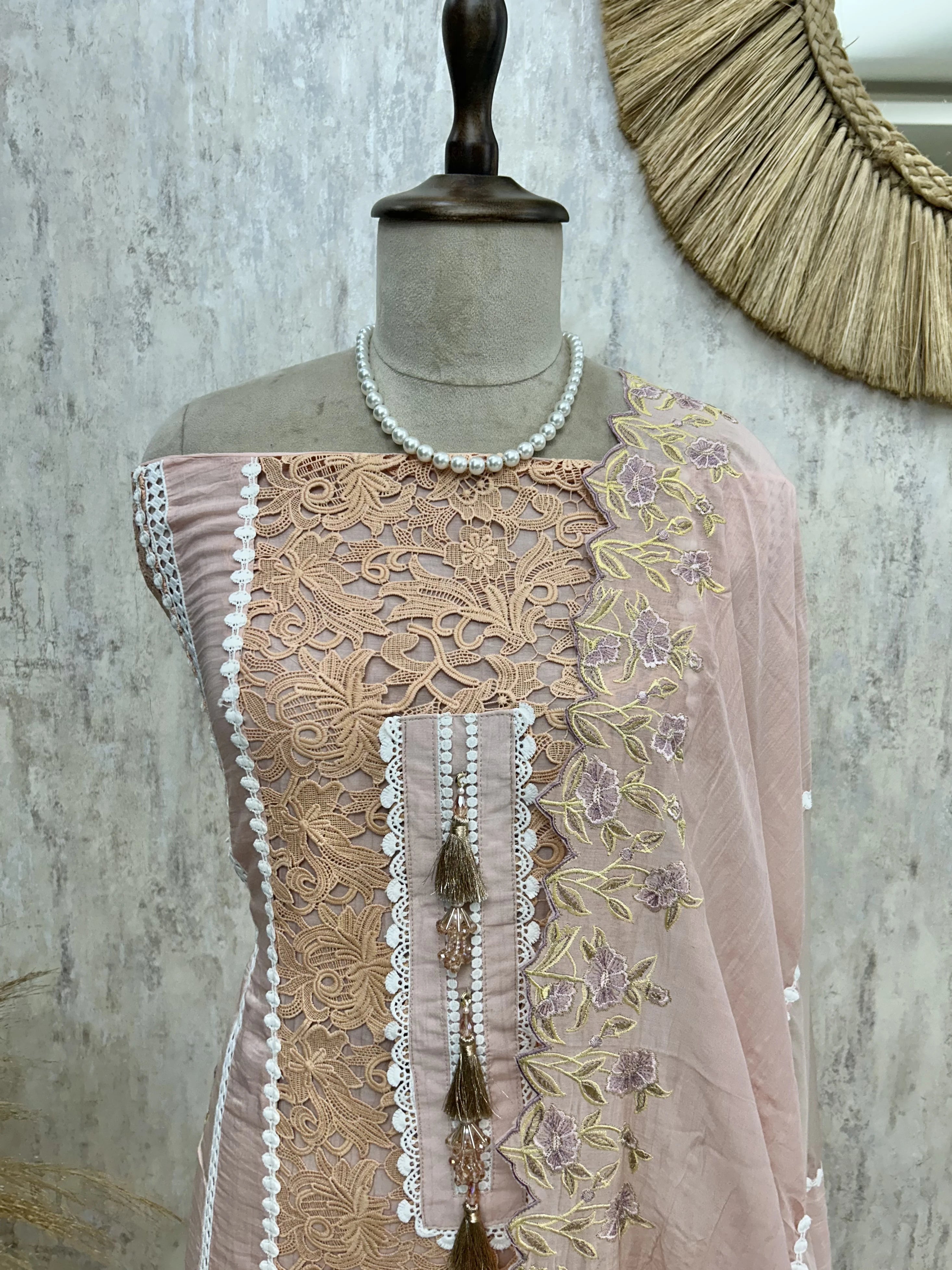 Mul Unstitched Suit Set With Cut Lace Work