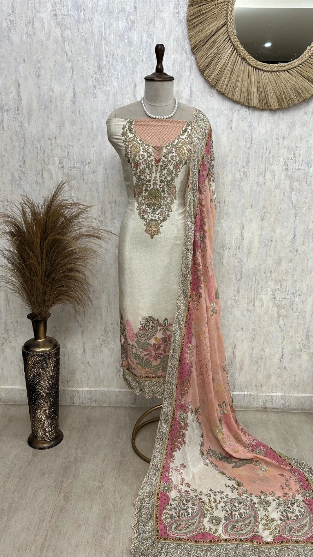 Crepe Unstitched Suit Set With Zari Work