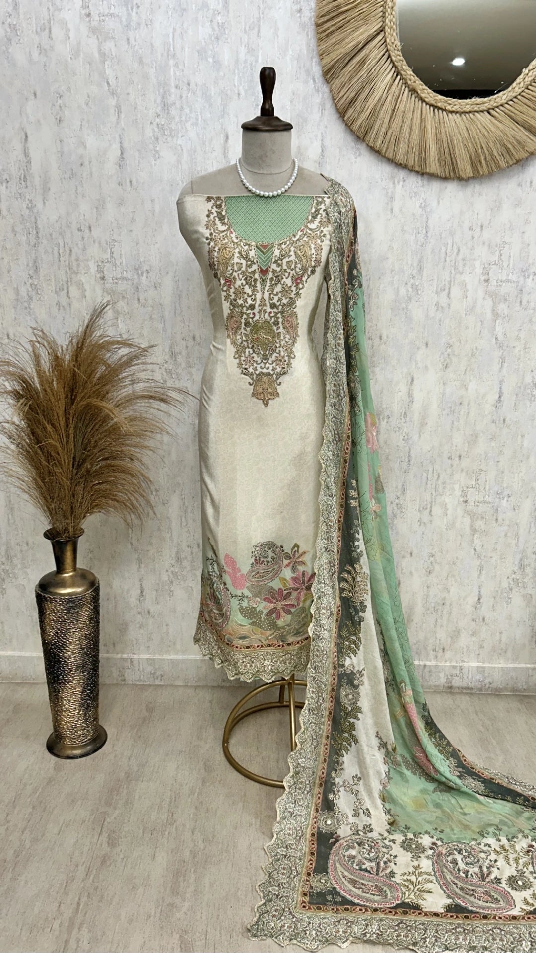 Crepe Unstitched Suit Set With Zari Work