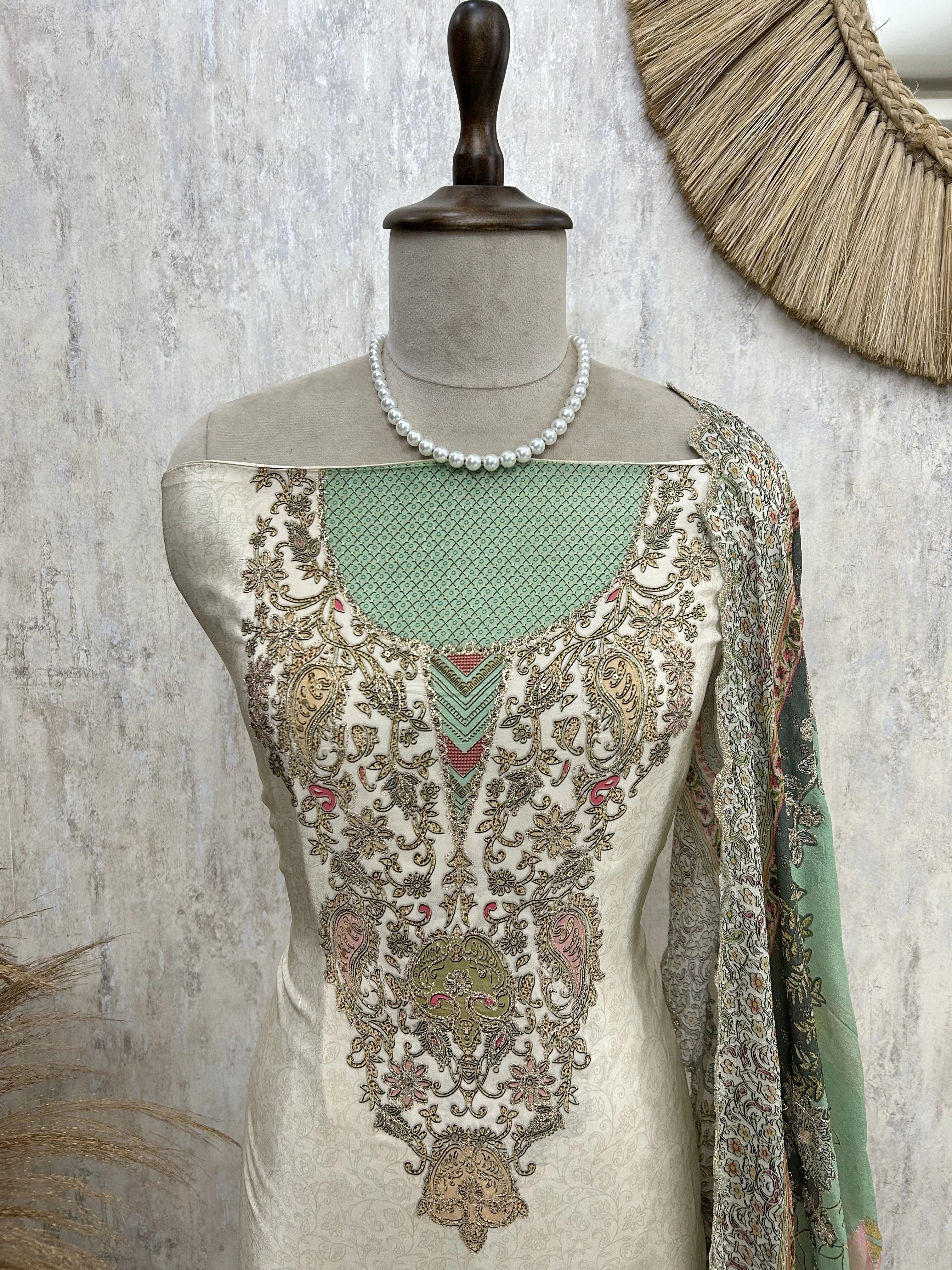 Crepe Unstitched Suit Set With Zari Work